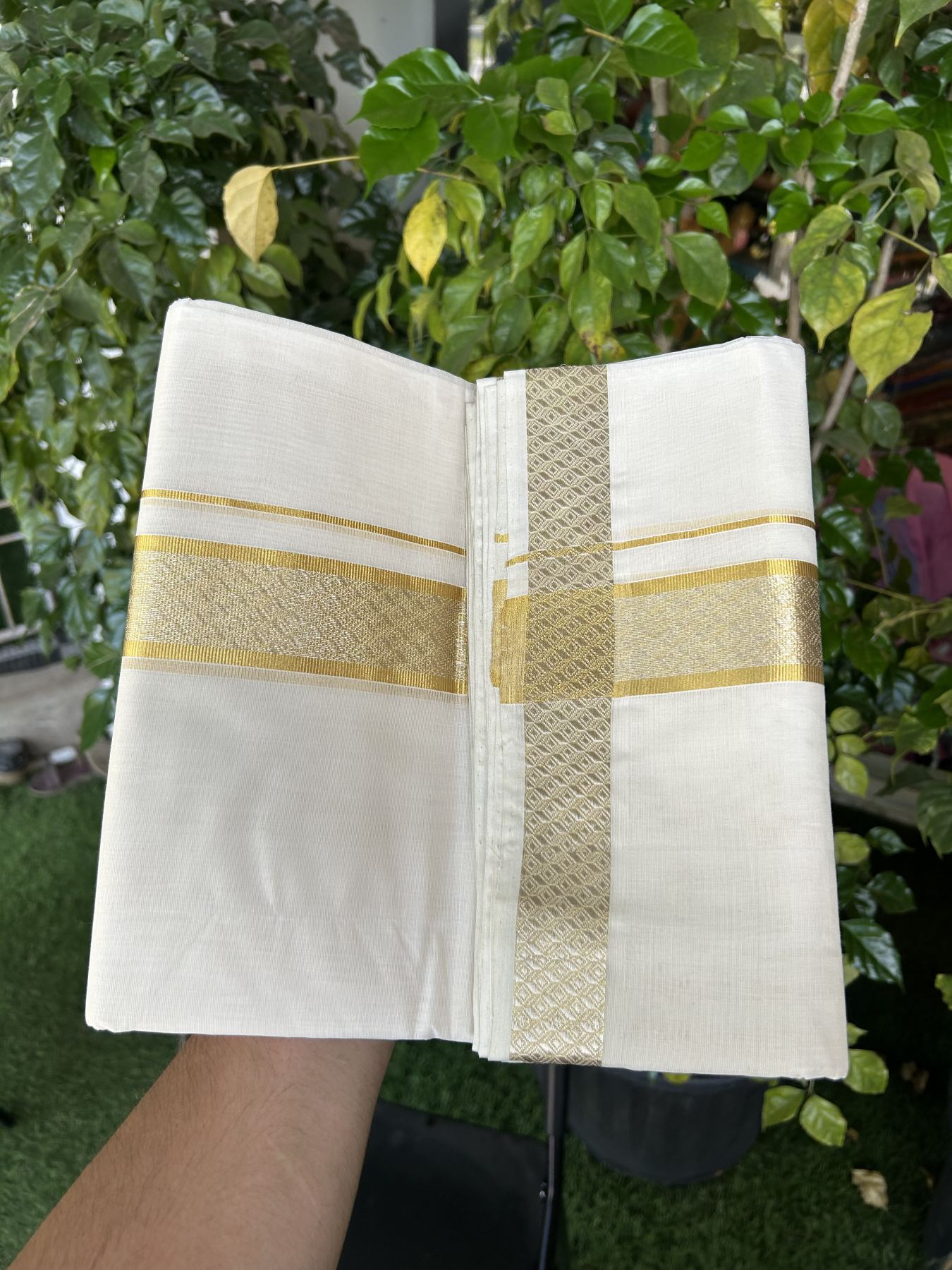 25% Discount ! KaithariKada Handloom Millpaav - Kerala Handloom - 100% Pure Cotton Off White (Unbleached) Double Mundu/Dhoti - 80x90 - 1.75 inch Gold Kasav & Silver Kasav Jacquard Design Kara 4 mtr (8.5 Muzham) - 22  KK5337 RAM