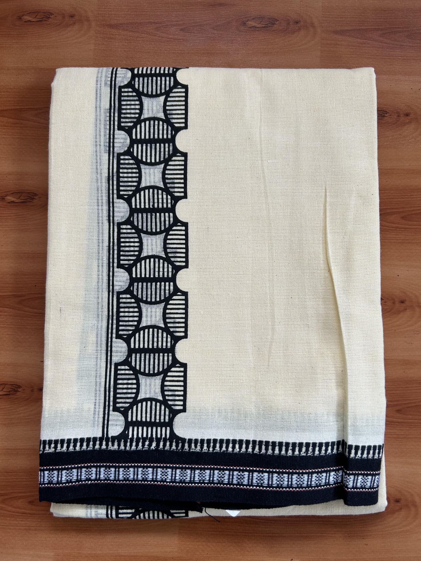 Kaitharikada - Single Kaily / Lungi -Mixed Cotton - 40s twisted - 2 inch Black Design Printed Kuppadam Kara With Light Yellow Colour Body (2 meter / 4 muzham) - 9 KK8056 AST