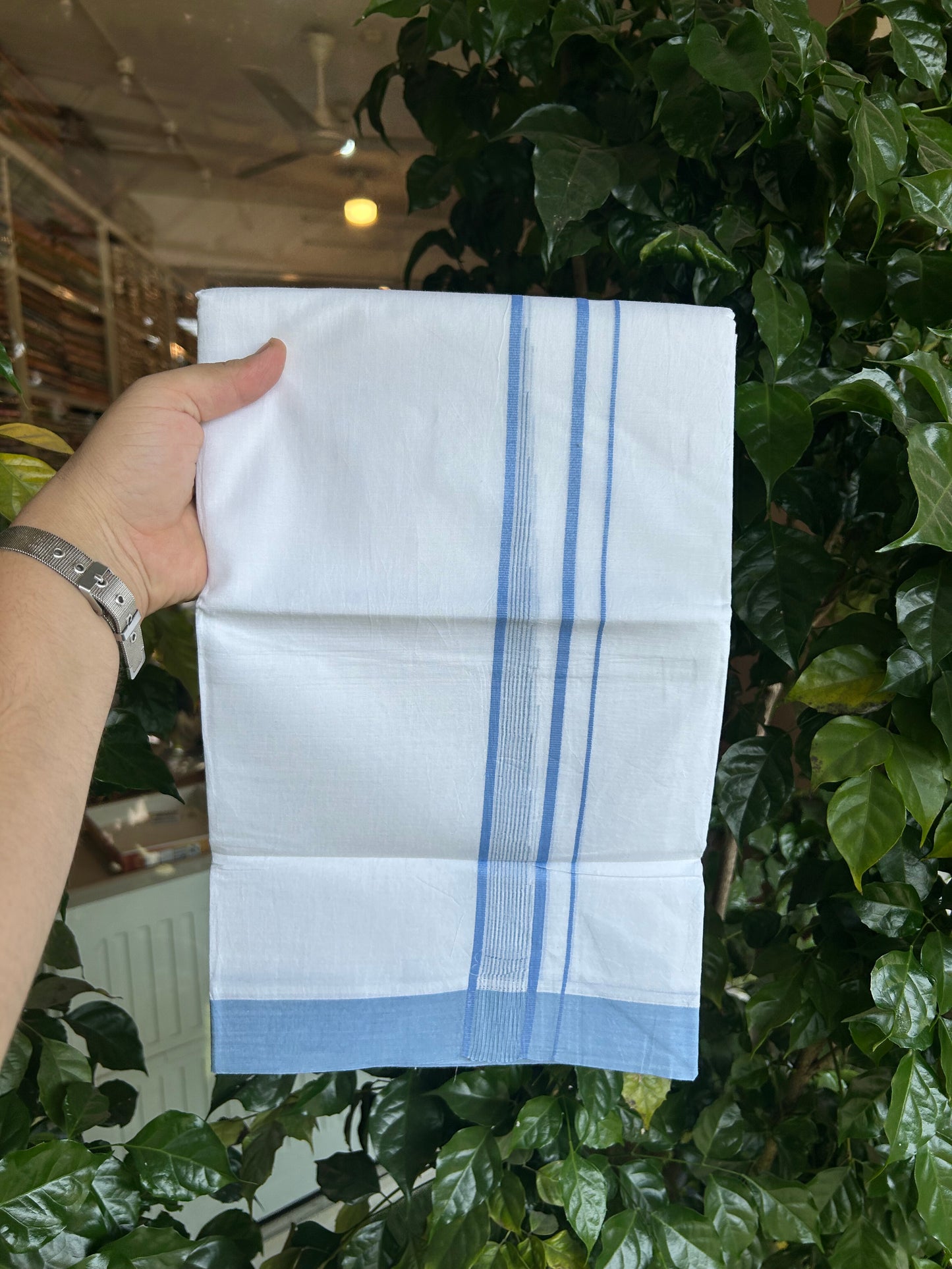 20% Discount ! Kaitharikada Balaramapuram 100% Pure Cotton Double Pure White Mundu/Dhoti - 100x80 - 1.25 inch Light Blue shaded striped chutty 3.90 mtr (8.5 muzham) - 55 KK5361 PMC
