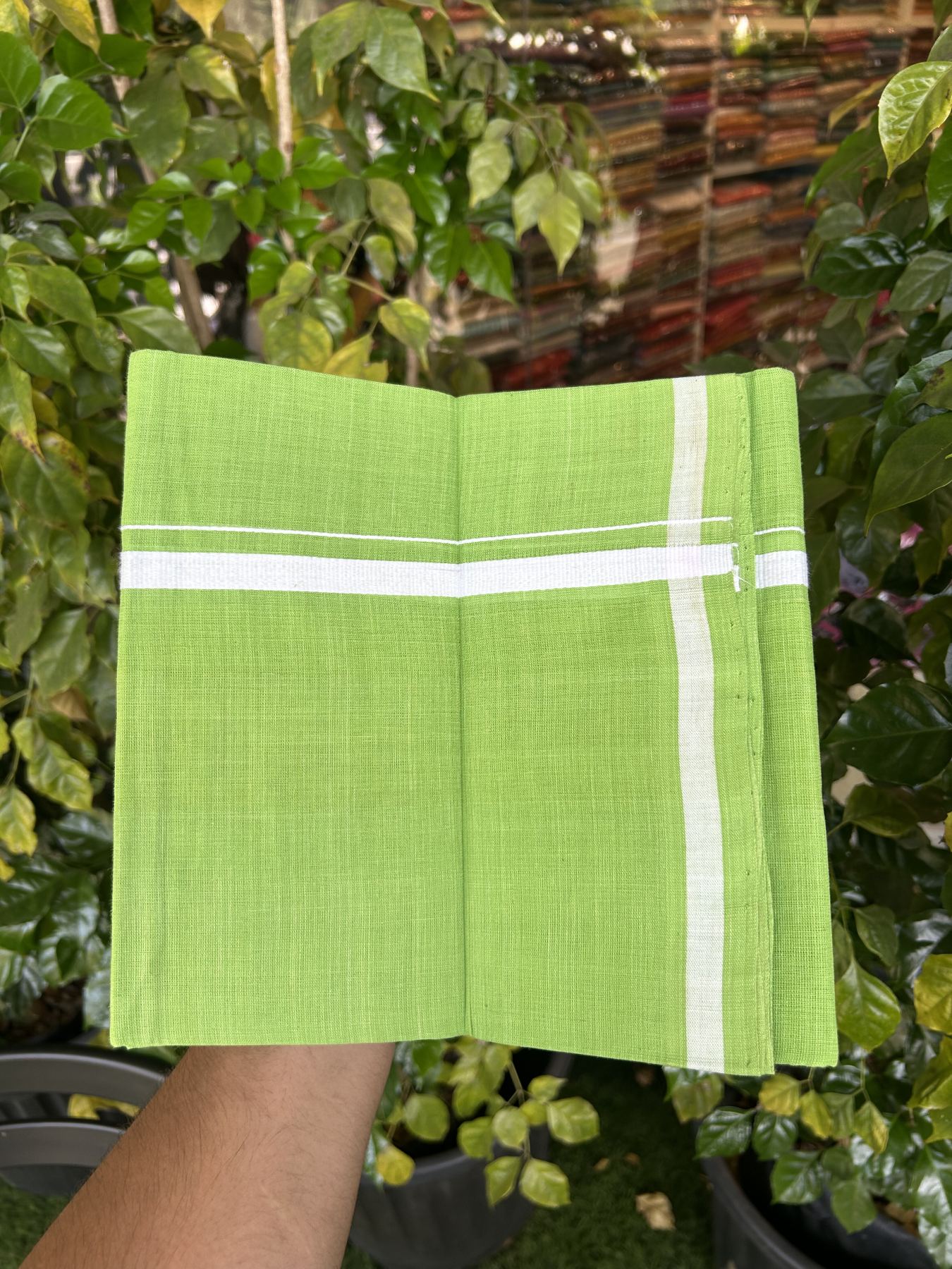 Kerala Handloom Single Hallmarked - 10% Discount !! KaithariKada 100% Pure Cotton - Mundu/Dhoti Parrot Green Body - 0.5 inch White Kara - (2 meter / 4 muzham) - 30 KK8048 ELA