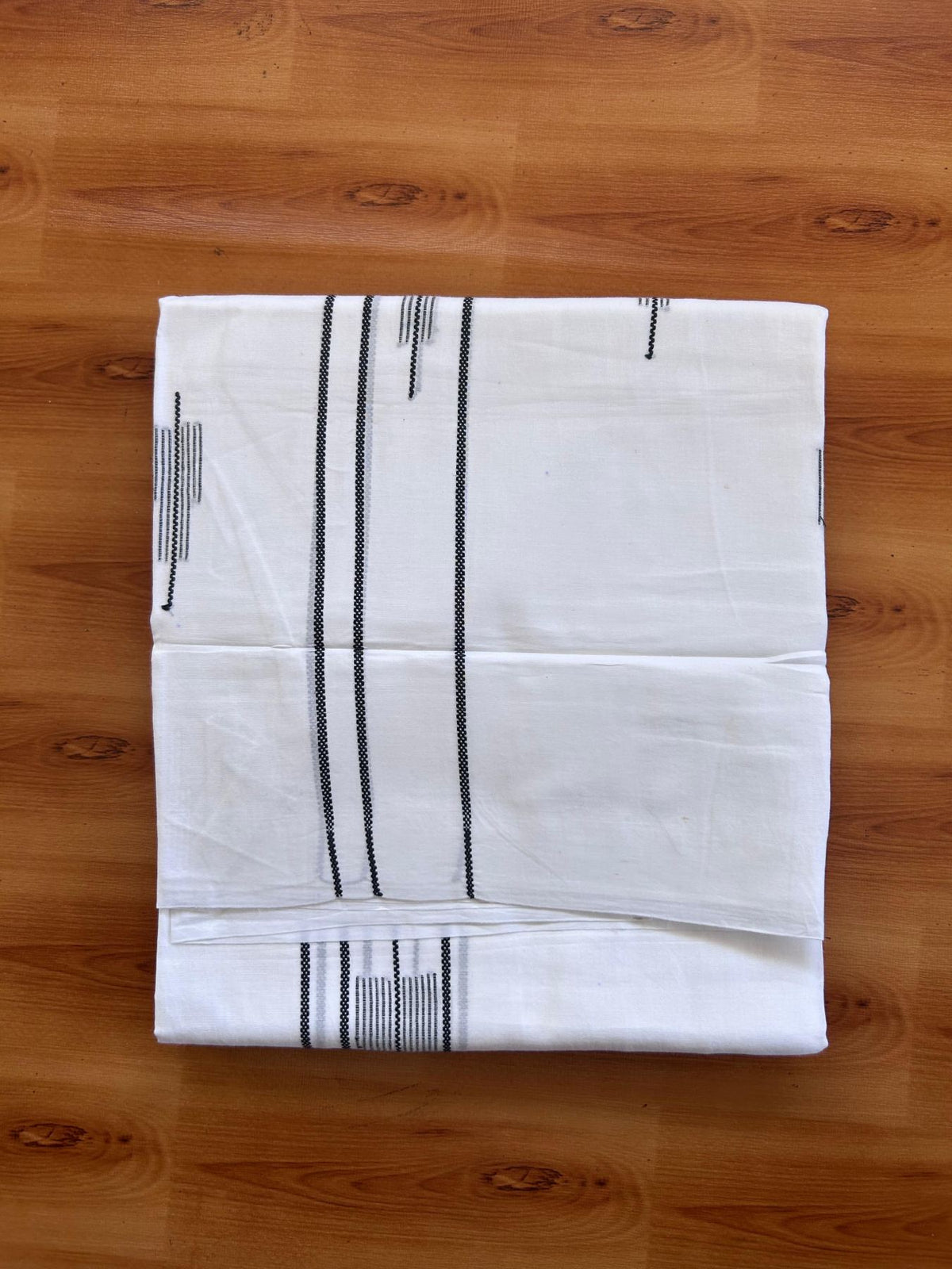 Pure White Double Mundu/Dothi - 20% Discount ! Kaitharikada Balaramapuram 100% Cotton - 100x80 - Navy Blue Stripes Jacquard Design Kara 3.80 mtr (8 muzham) - 13 KK5516 THI