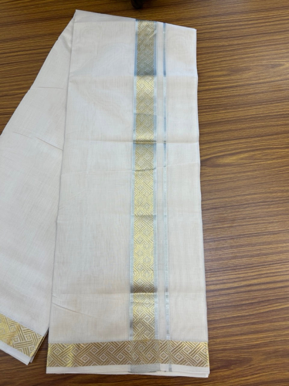 25% Discount ! Kaitharikada Handloom Unakkupaav Balaramapuram - 100% Pure Cotton Off White - (Unbleached) Double Mundu/Dhoti - 100x80 - 1.75 inch Silver & Gold Kasav Jacquard Design Kara 4 mtr (8.5 Muzham) - 19 KK5301 ABH