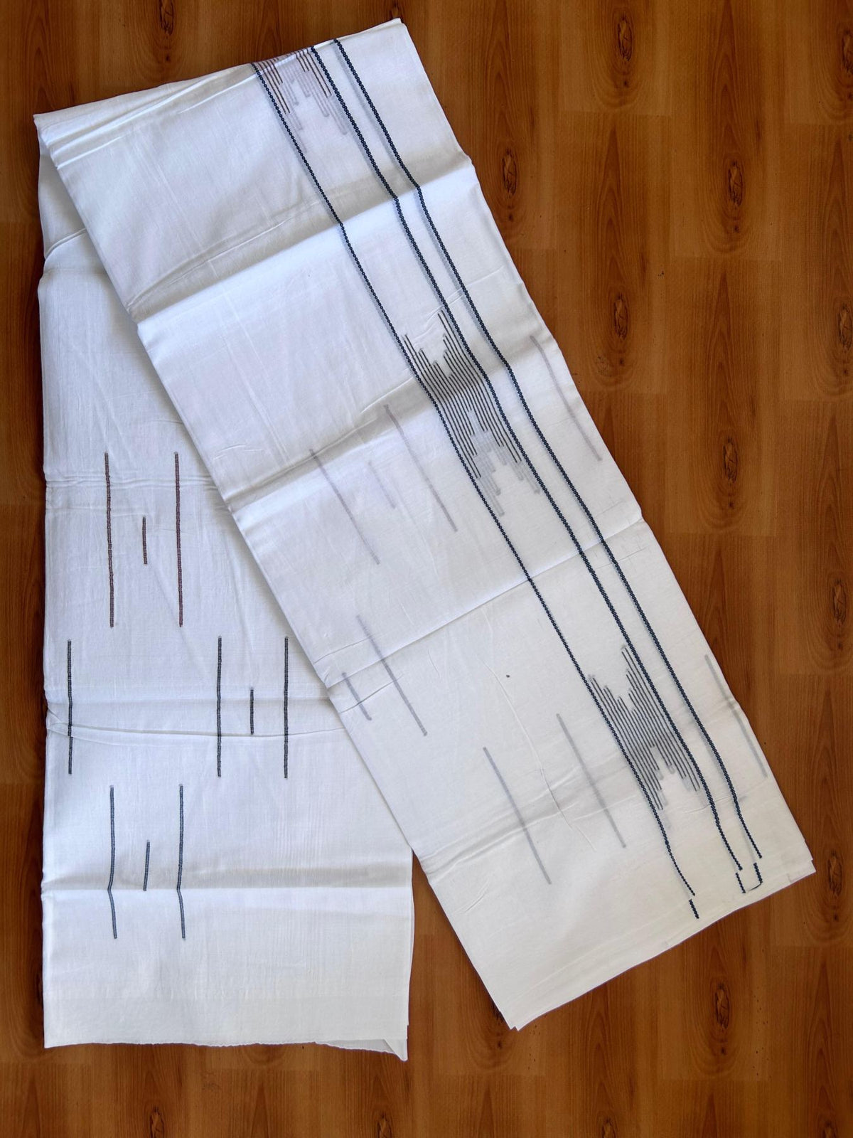 Pure White Double Mundu/Dothi - 20% Discount ! Kaitharikada Balaramapuram 100% Cotton - 100x80 - Multi Colour Stripes Jacquard Design Kara 3.80 mtr (8 muzham) - 15 KK5516 THI