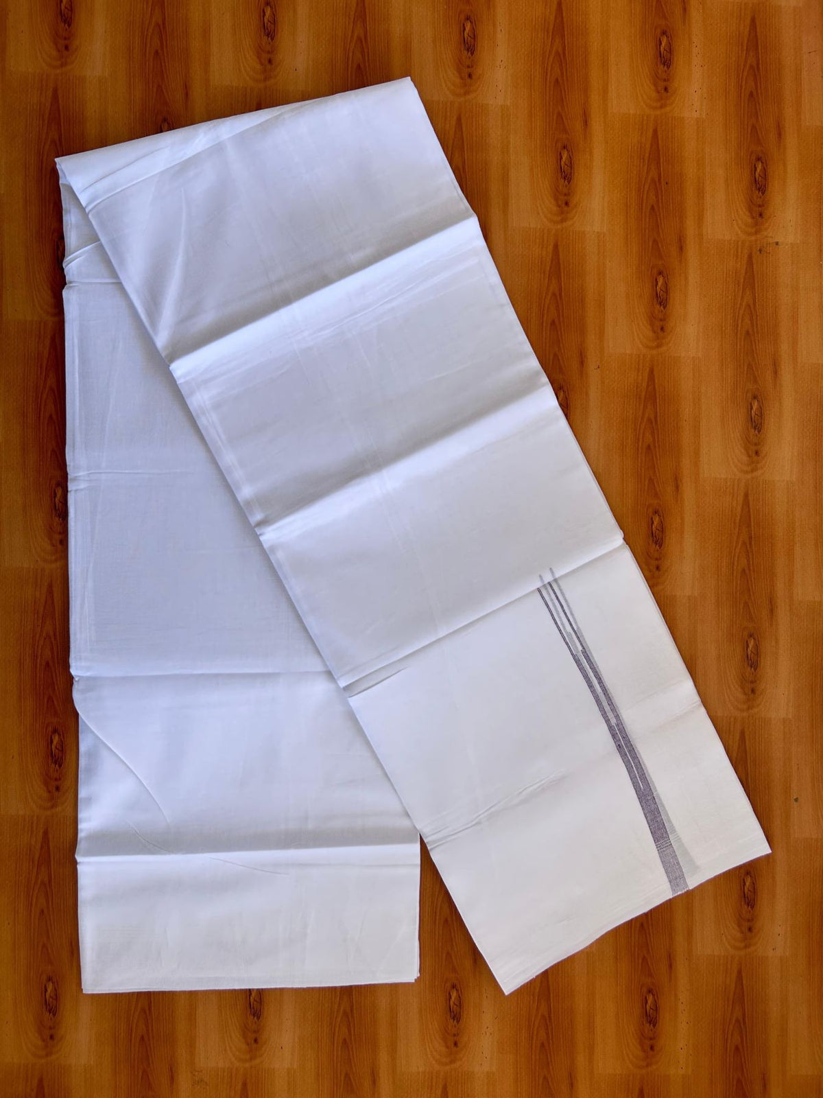 Double Pure White Mundu/Dhoti - 20% Discount !! KaithariKada Balaramapuram 100% Cotton - 100x80 - 0.5 inch Purple Striped Chutty Kara 3.75 mtr (8 muzham) - 3 KK5515 CKS