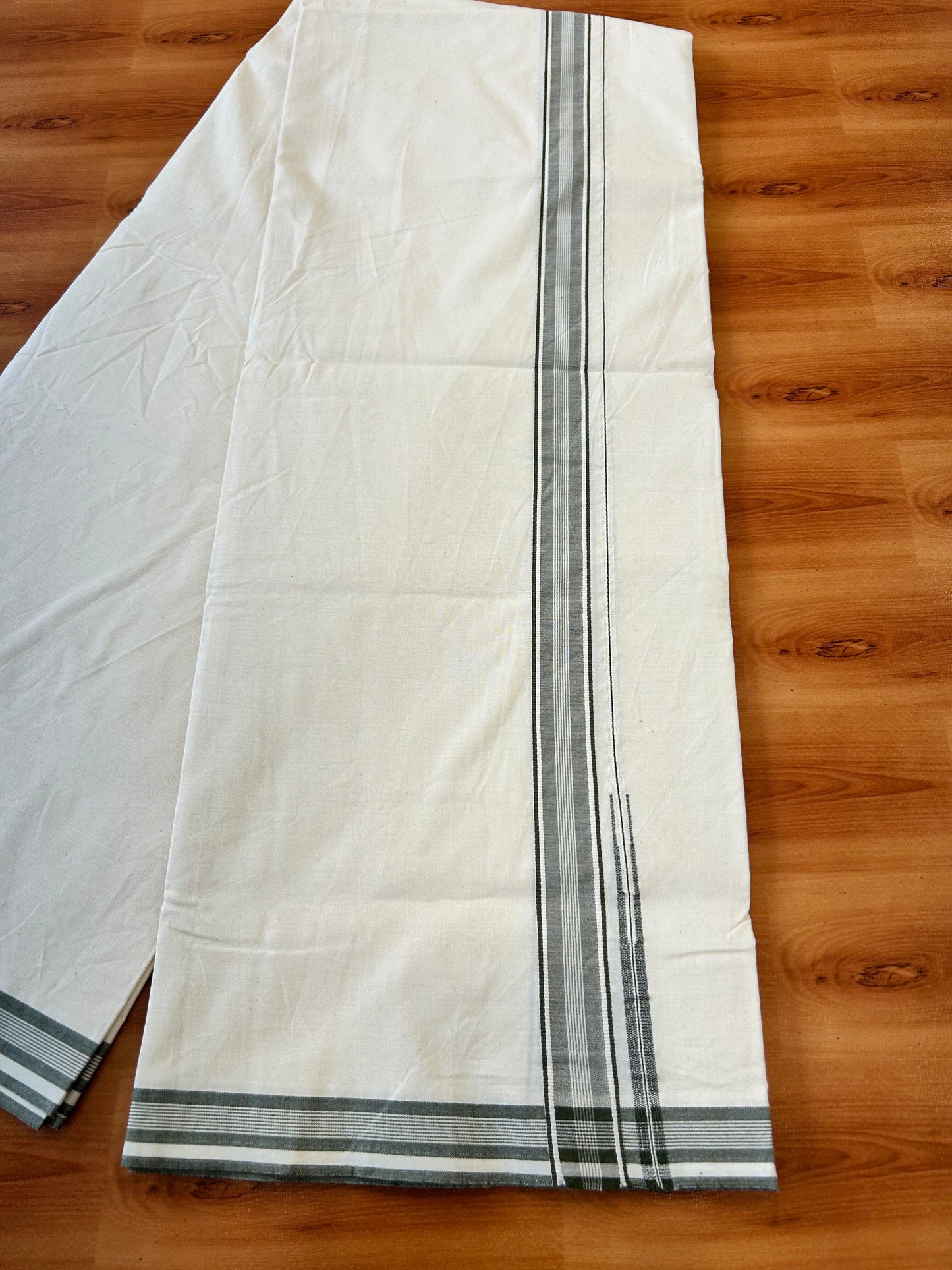 Single Dhoti / Mund Off white - 20% Discount ! KaithariKada 100% Cotton - (Unbleached) -Twisted 100s Thread- 1 inch Puliyilakkara Sage Green Striped Chutty Kara (2 meter / 4 muzham)  - 9 KK5450 ASH