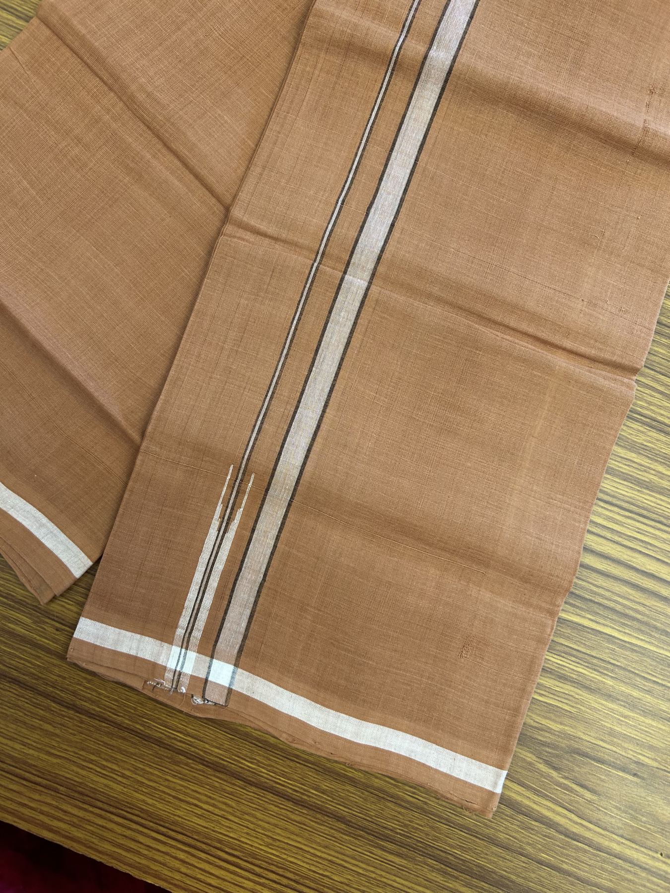 Kerala Handloom Single Hallmarked - 10% Discount !! KaithariKada 100% Pure Cotton - Mundu/Dhoti 1.5 cm Puliyilakkara Black & White Shaded Chutty Kara with Kavi colour Body - (2 meter / 4 muzham) - 9 KK8048 ELA