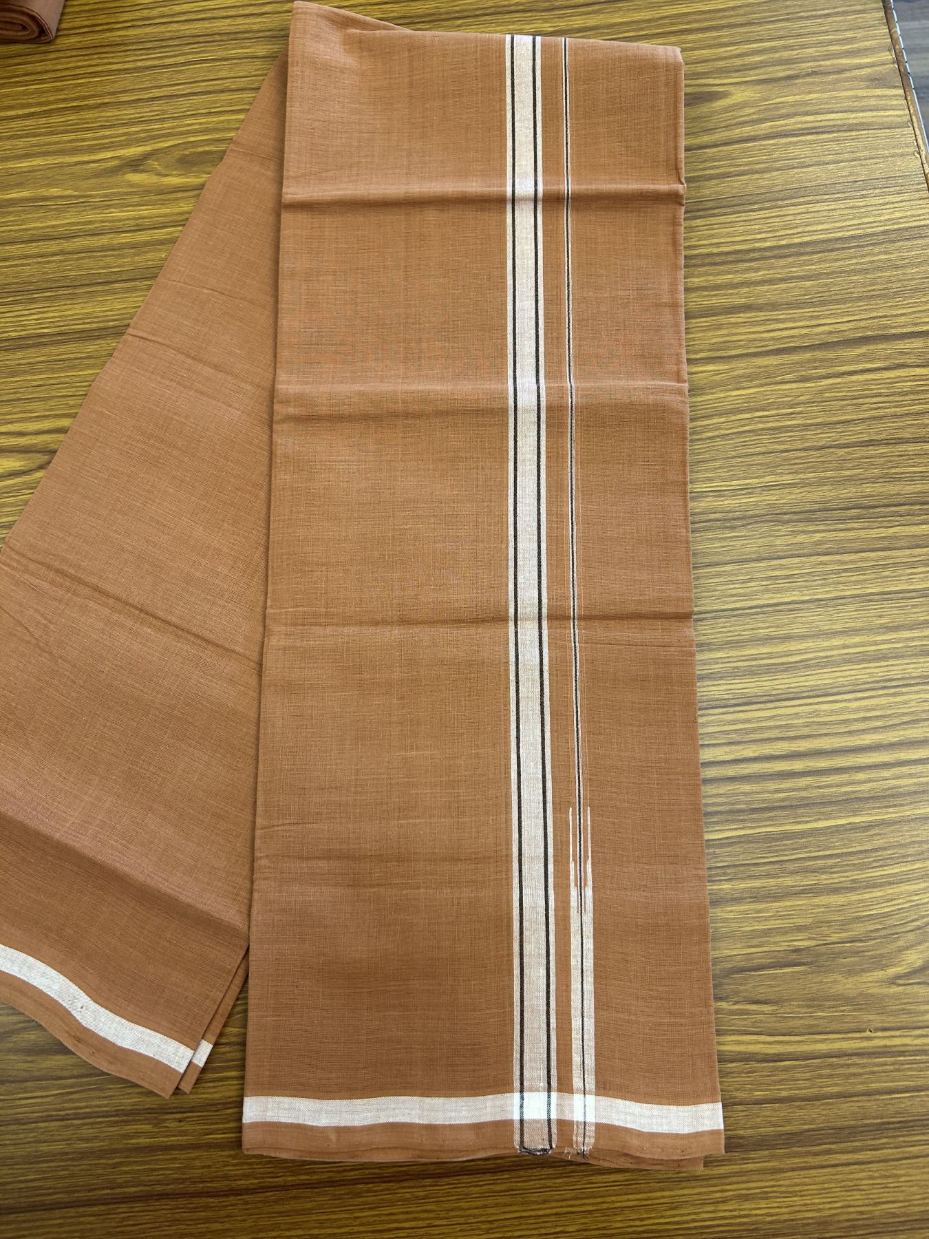 Kerala Handloom Single Hallmarked - 10% Discount !! KaithariKada 100% Pure Cotton - Mundu/Dhoti 2 cm Puliyilakkara Black & White Shaded Chutty Kara with Kavi colour Body - (2 meter / 4 muzham) - 10 KK8048 ELA