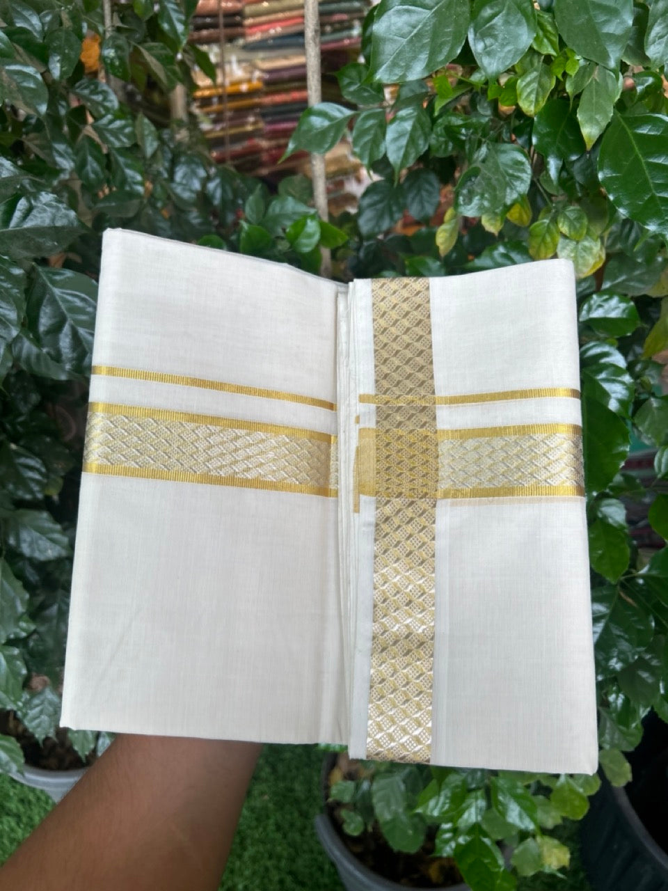 25% Discount ! Kaitharikada Handloom Unakkupaav Balaramapuram - 100% Pure Cotton Off White - (Unbleached) Double Mundu/Dhoti - 100x80 - 1.75 inch Gold & Silver Kasav Jacquard Design Kara 4 mtr (8.5 Muzham) - 23 KK5301 ABH