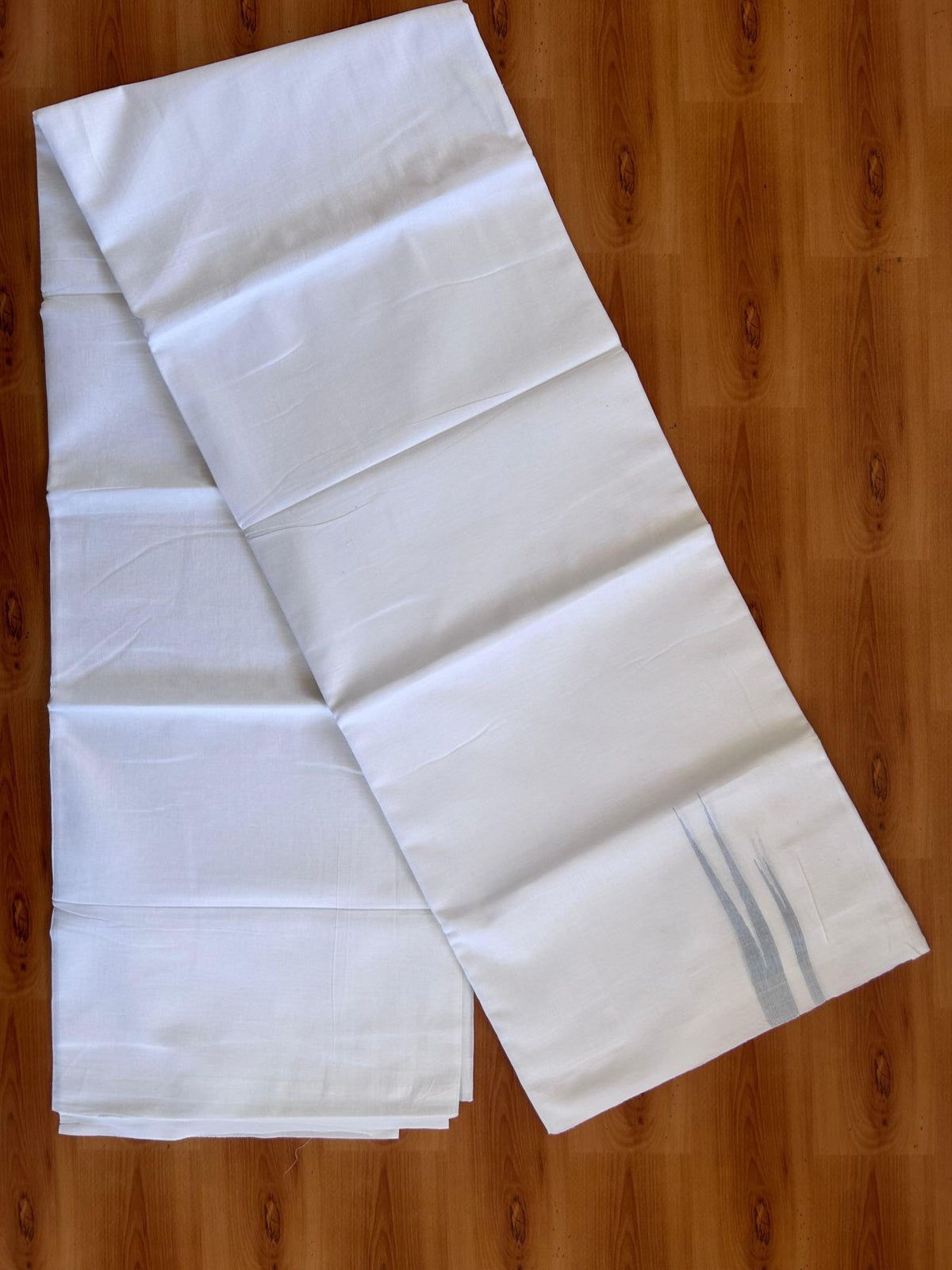 Double Pure White Mundu/Dhoti - 20% Discount !! KaithariKada Balaramapuram 100% Cotton - 100x80 - 0.75 inch Sky Blue Striped Double Chutty Kara 3.90 mtr (8 muzham) - 20 KK5515 CKS