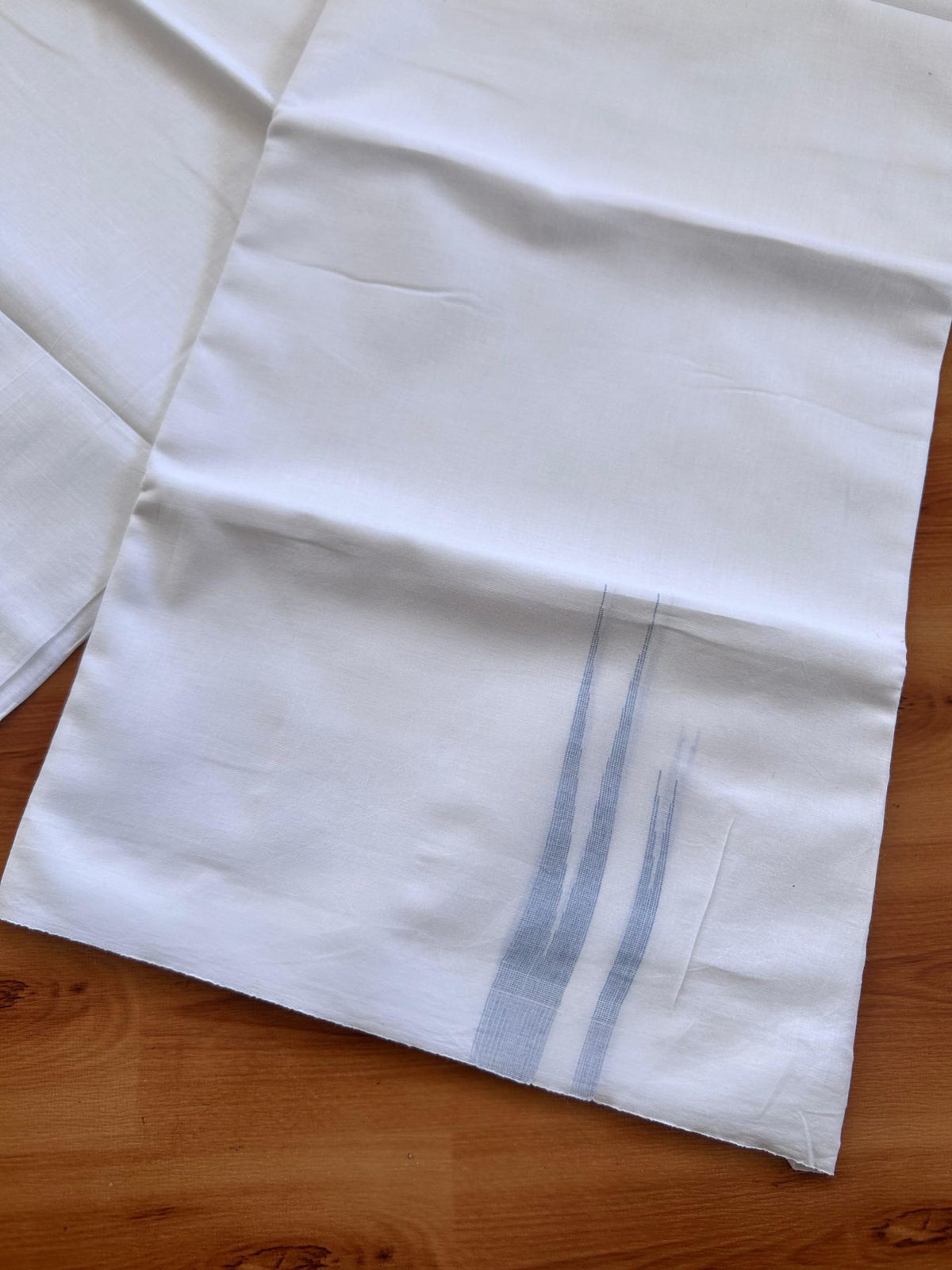 Double Pure White Mundu/Dhoti - 20% Discount !! KaithariKada Balaramapuram 100% Cotton - 100x80 - 0.75 inch Sky Blue Striped Double Chutty Kara 3.90 mtr (8 muzham) - 20 KK5515 CKS