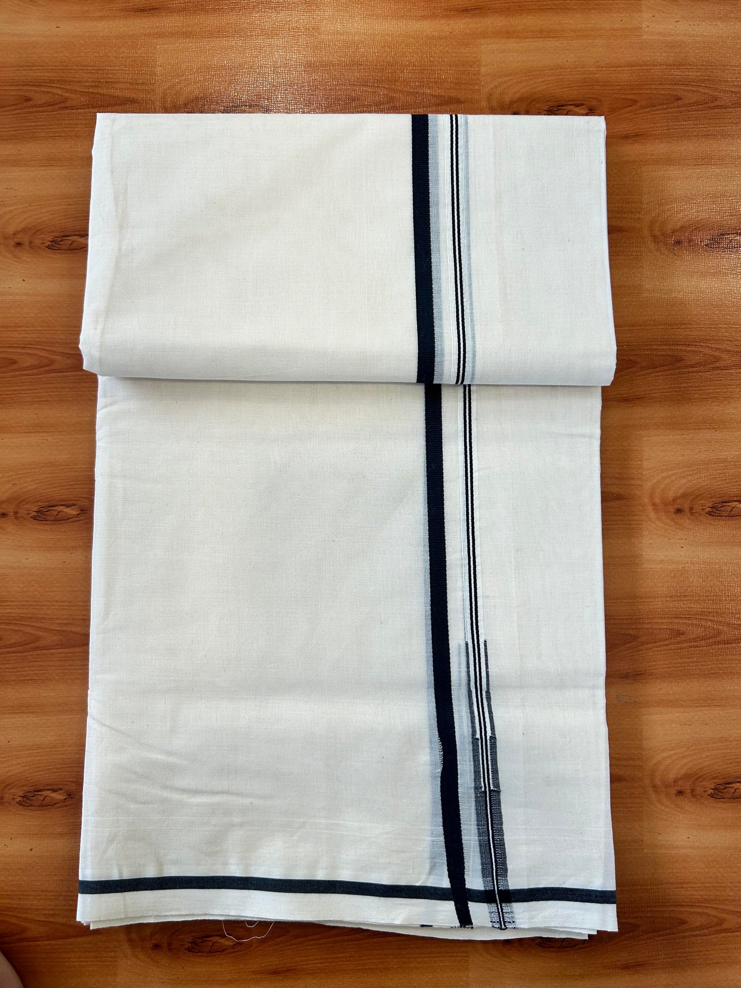 Double Off white Mundu/Dhoti - 20% Discount! KaithariKada - 100% Cotton 100x100 - 1 cm Puliyilakkara Black Chutty Kara 4 mtr (8.5 muzham) - 17 KK5450 ASH