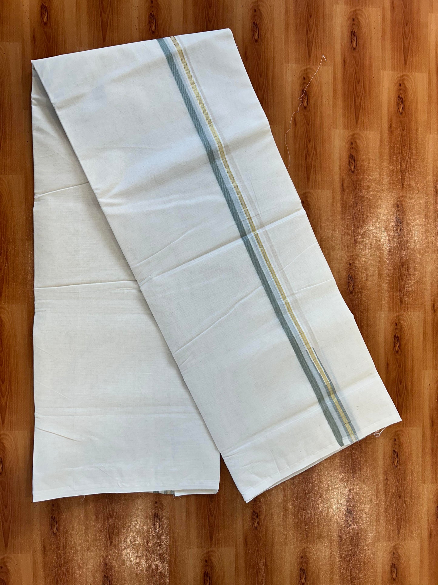 Double Off white Mundu/Dhoti - 20% Discount! KaithariKada 100% Cotton - 100x100 - 1 cm Puliyilakkara Gold Kasav & Pista Green Chutty Kara 4 mtr (8.5 muzham) - 5 KK5450 ASH