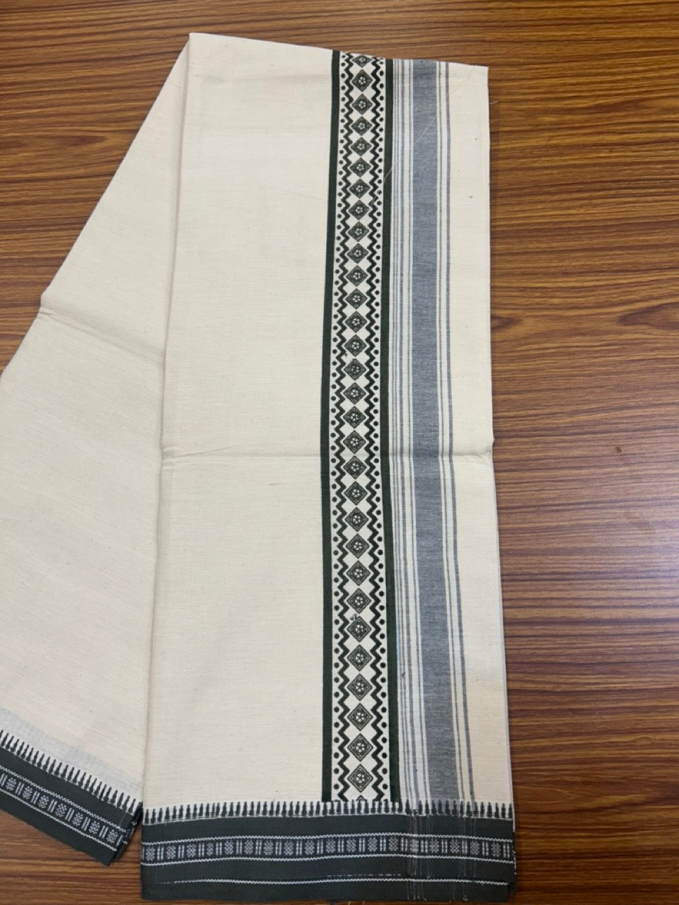 12% Discount !! Kaitharikada Pure Cotton Single OFF WHITE - (Unbleached) Kaily / Lungi - 3.25 inch Sage Green Striped Printed kara Kuppadam Border with OFF WHITE colour body (2 meter / 4 muzham)- 25KK8019AS
