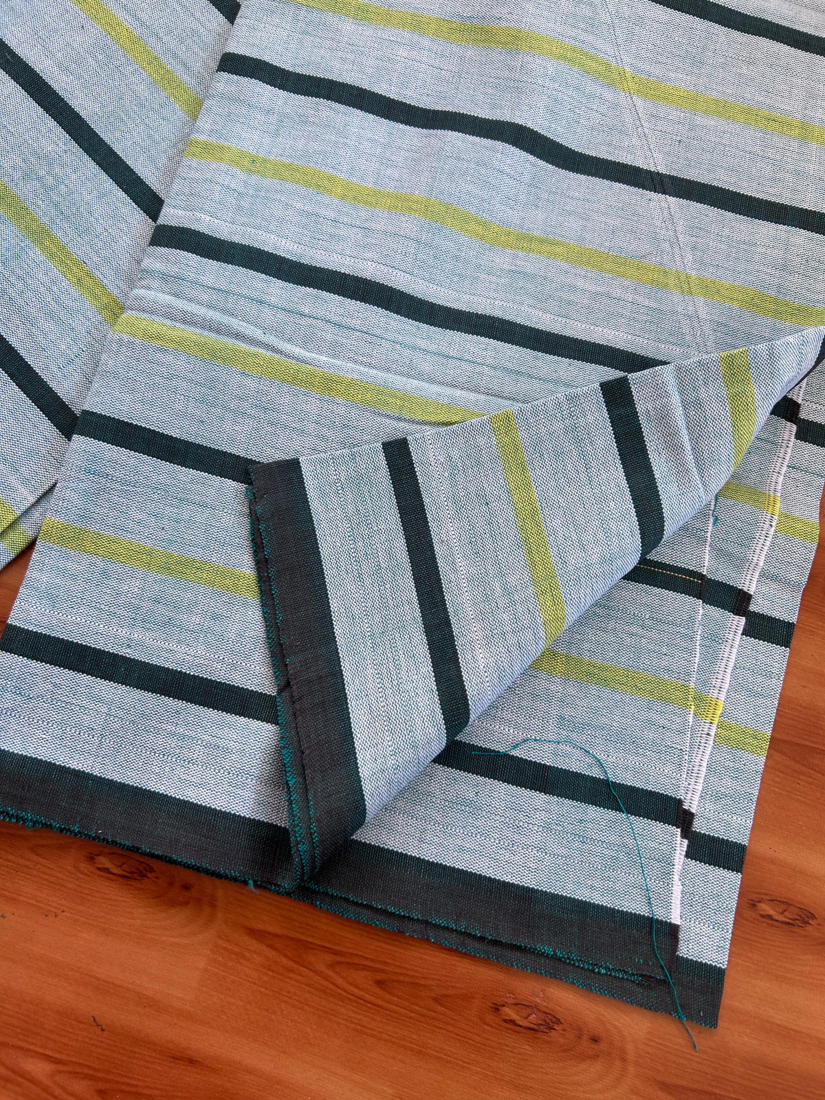 Handloom Bedsheet -  Pure Cotton - 10% Discount !! Kaitharikada - Black Peacock Green & Yellow Striped Body - 8 KK10000 KAL