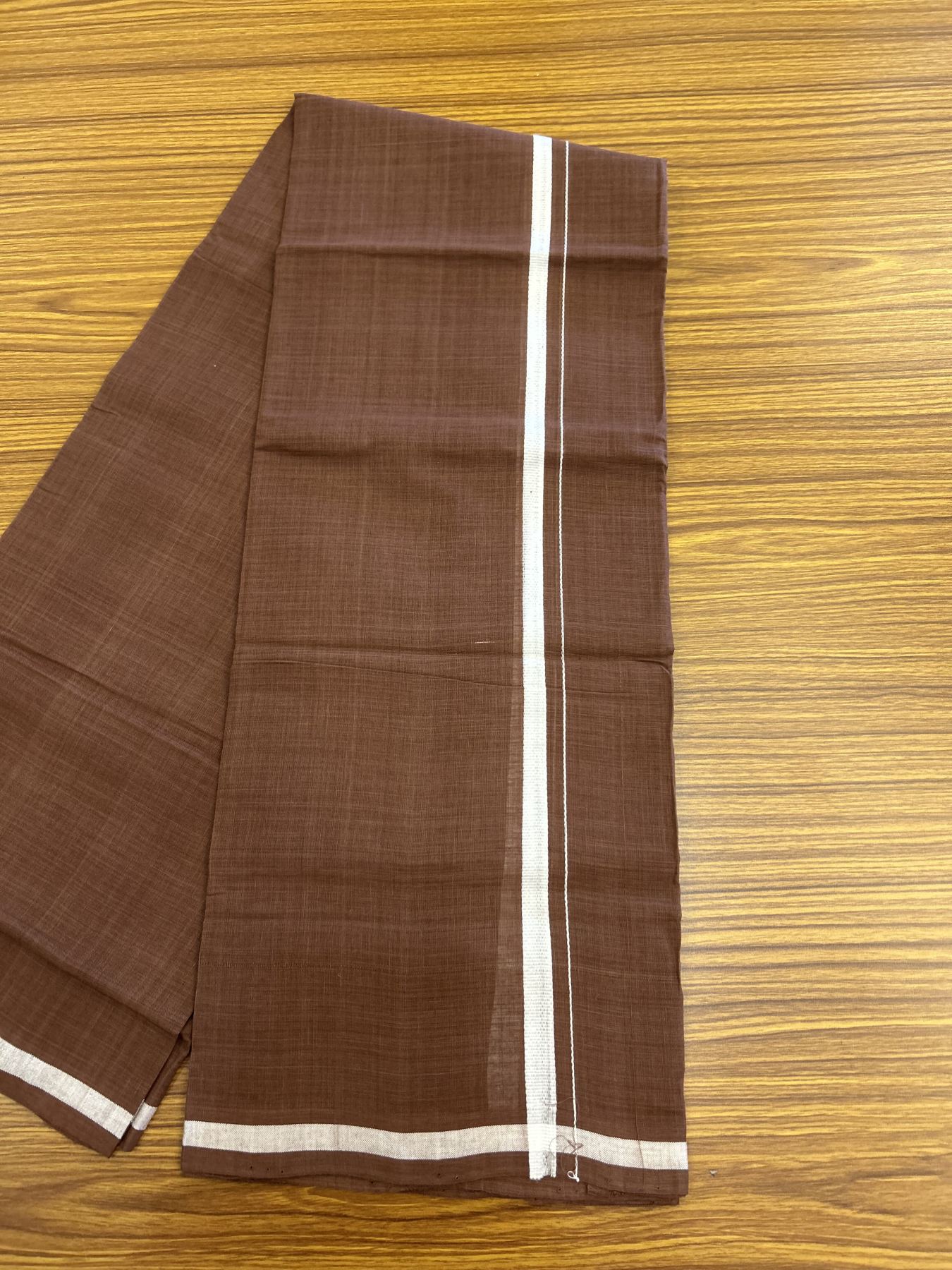 Kerala Handloom Single Hallmarked - 10% Discount !! KaithariKada 100% Pure Cotton - Mundu/Dhoti Dark Brown Body - 1.5 cm White Kara - (2 meter / 4 muzham) - 41 KK8048 ELA
