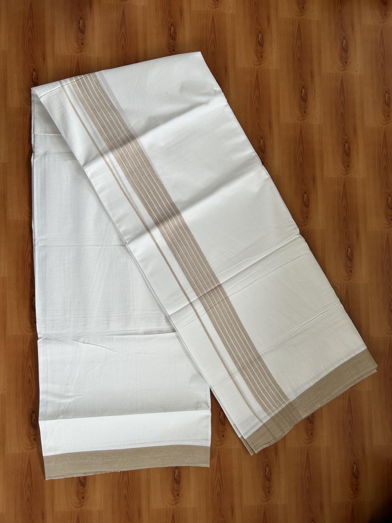 Double Pure white Mundu / Dhothi - 20% Discount ! KaithariKada Balaramapuram - 100% Pure Cotton 100x80 - 1.5 inch Light sand Brown Shaded Striped Kara 4.5 Meters (10 Muzham) - 28 KK5391 THI