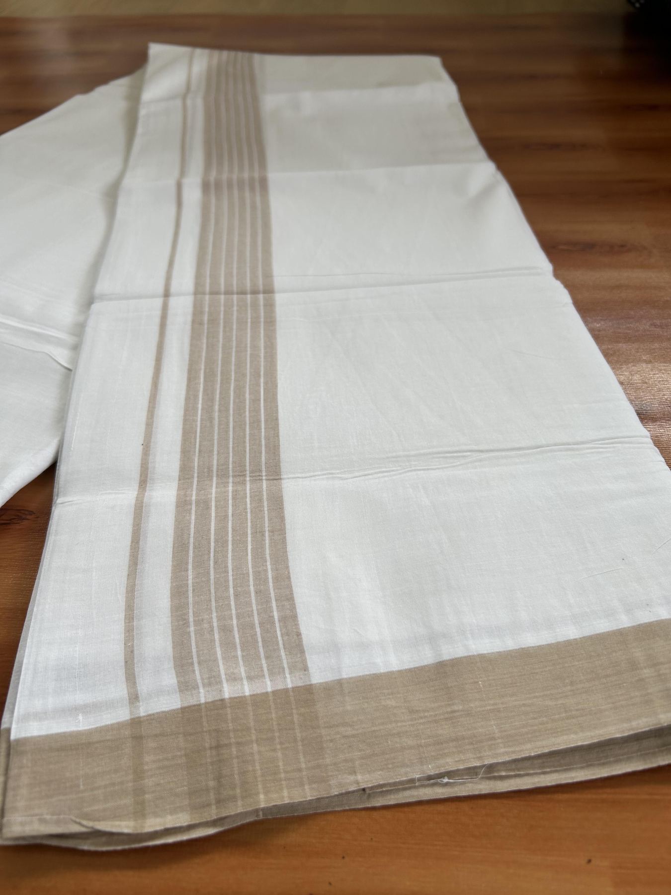 Double Pure white Mundu / Dhothi - 20% Discount ! KaithariKada Balaramapuram - 100% Pure Cotton 100x80 - 1.5 inch Light sand Brown Shaded Striped Kara 4.5 Meters (10 Muzham) - 28 KK5391 THI