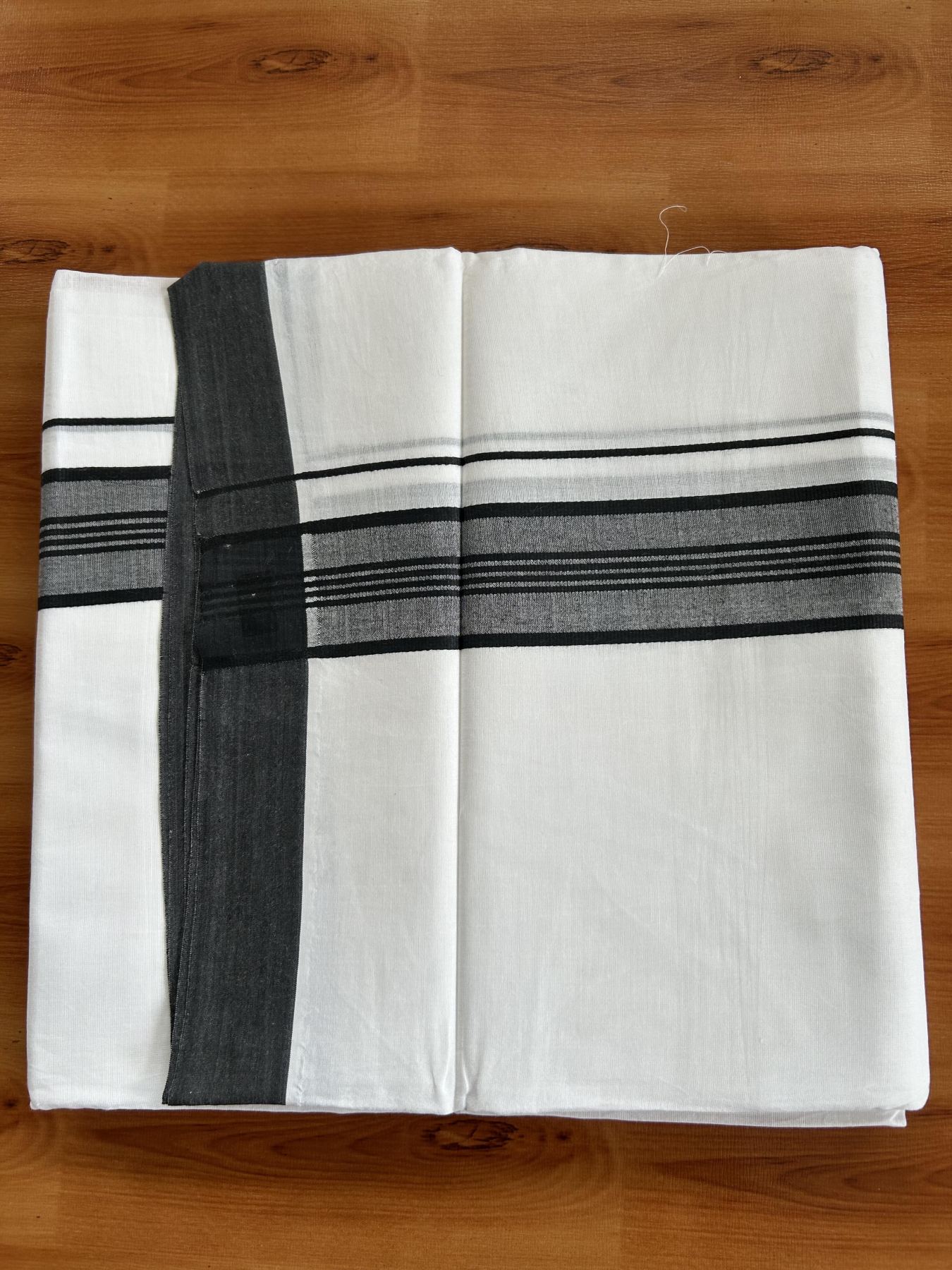 Double Pure white Mundu / Dhothi - 20% Discount ! KaithariKada Balaramapuram - 100% Pure Cotton 100x80 - 1.5 inch Black Shaded striped Kara 4.5 Meters (10 Muzham) - 26 KK5391 THI