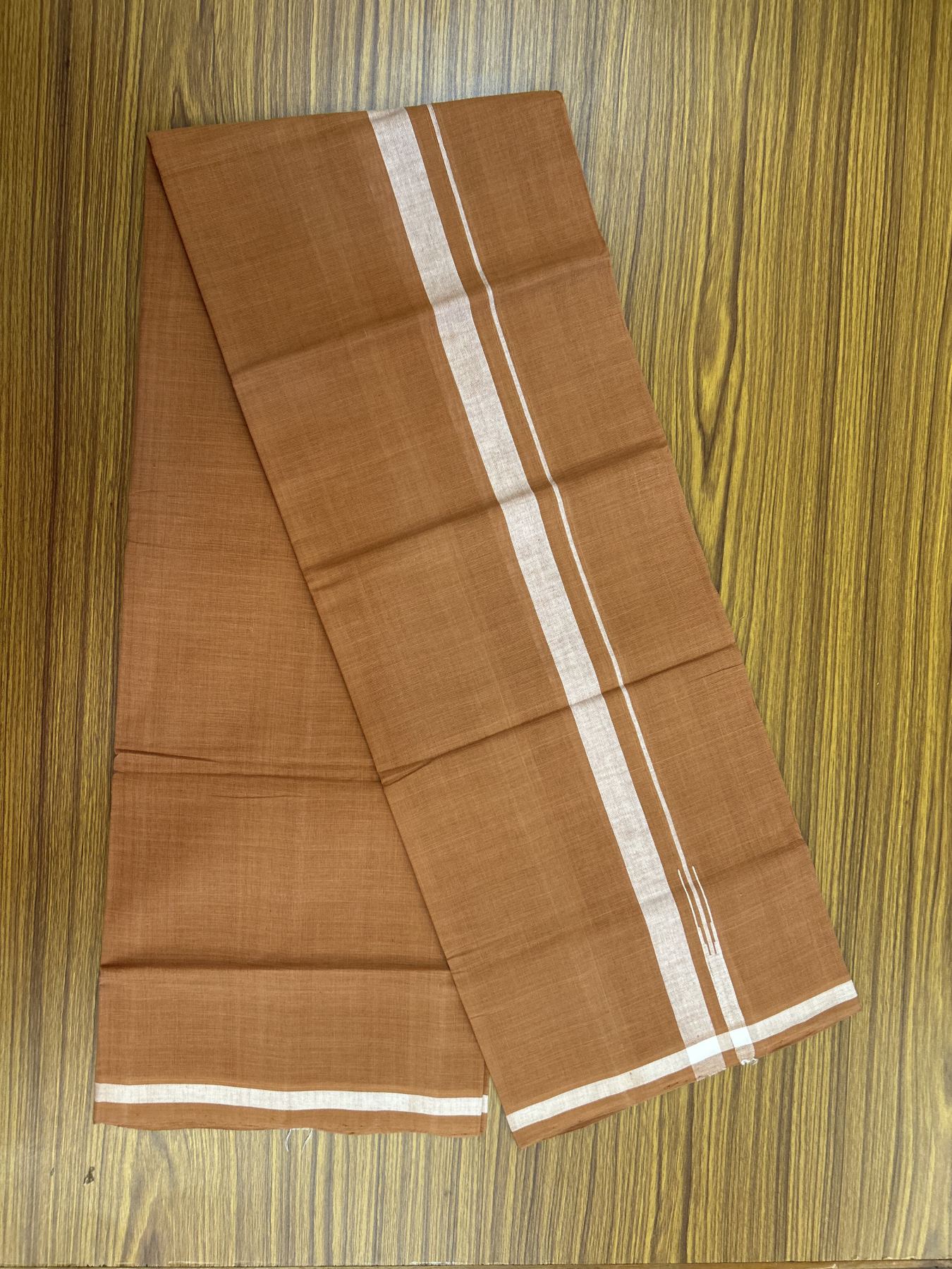 Kerala Handloom Single Hallmarked - 10% Discount !! KaithariKada 100% Pure Cotton - Mundu/Dhoti 2 cm Puliyilakkara White Shaded Chutty Kara with Kavi colour Body - (2 meter / 4 muzham) - 25 KK8048 ELA