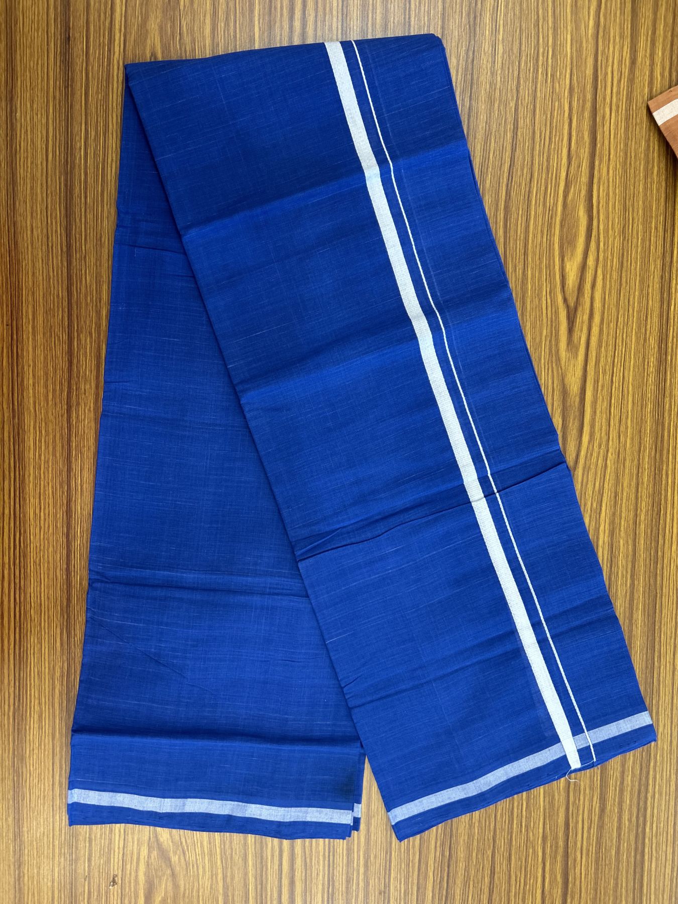 Kerala Handloom Single Hallmarked - 10% Discount !! KaithariKada 100% Pure Cotton - Mundu/Dhoti Blue Body - 1.5 cm White Kara - (2 meter / 4 muzham) - 39 KK8048 ELA