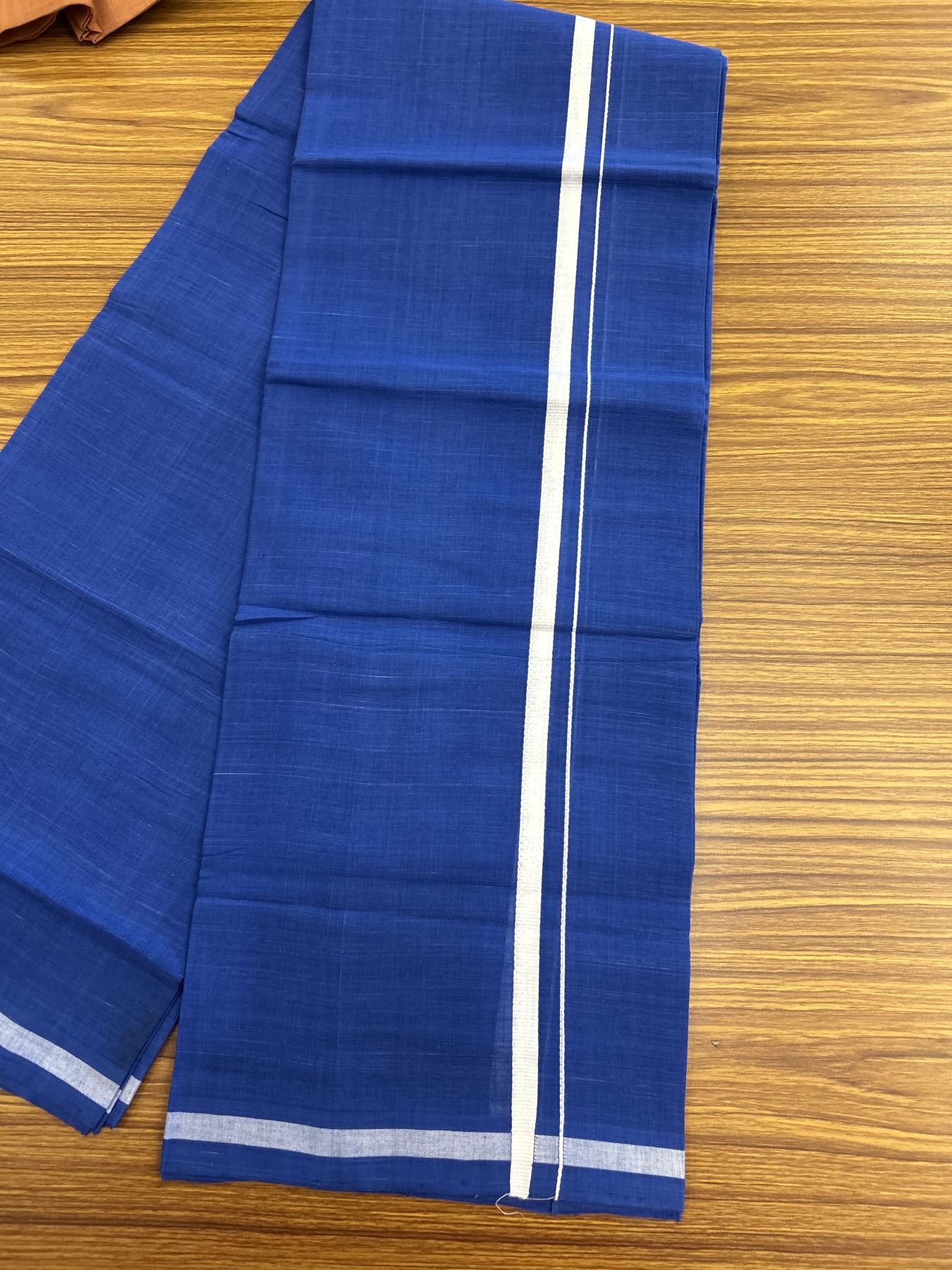 Kerala Handloom Single Hallmarked - 10% Discount !! KaithariKada 100% Pure Cotton - Mundu/Dhoti Blue Body - 1.5 cm White Kara - (2 meter / 4 muzham) - 39 KK8048 ELA