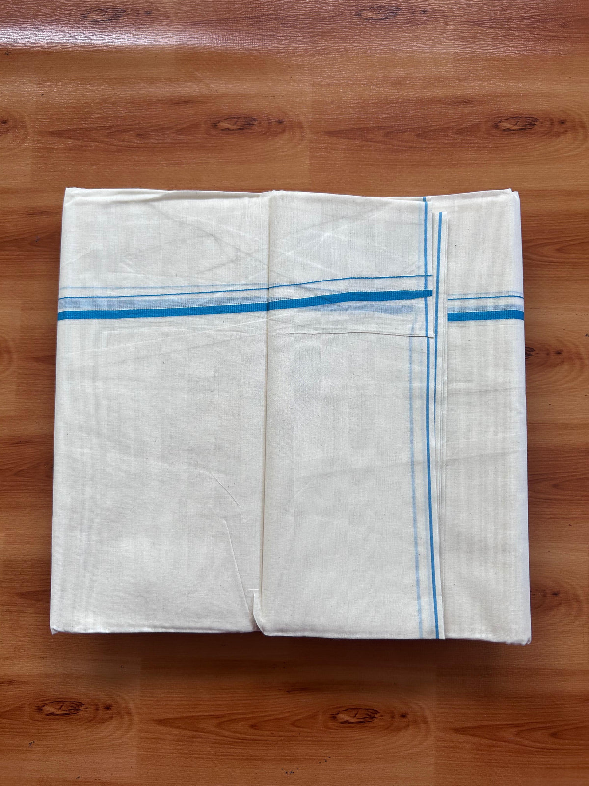 Double Off white Mundu/Dhoti - 20% Discount! KaithariKada - 100% Pure Cotton 100x80  - 0.3 cm Peacock Blue Thin Kara 4.10 mtr (8.5 Muzham) - 2 KK5517 VIN