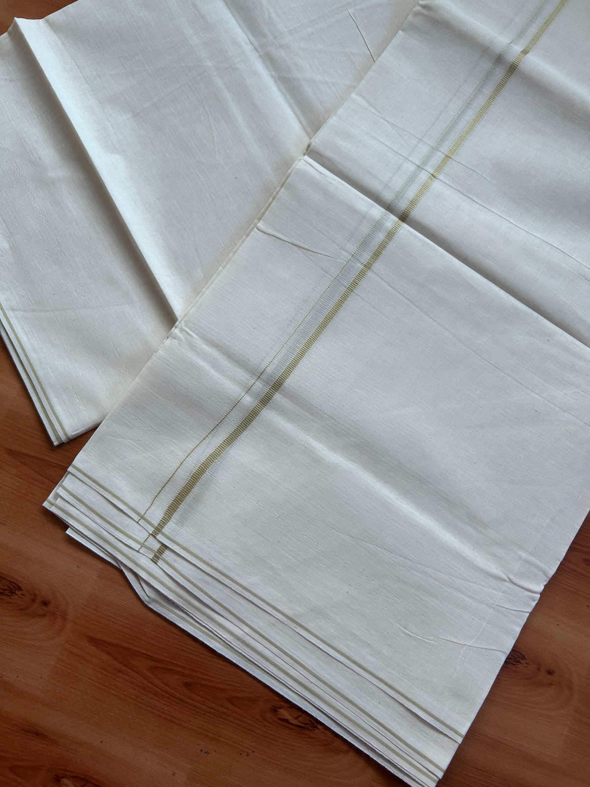 Double Off white Mundu/Dhoti - 20% Discount! KaithariKada - 100% Pure Cotton 100x80  - 0.3 cm Tan Brown Thin Kara 4.10 mtr (8.5 Muzham) - 3 KK5517 VIN