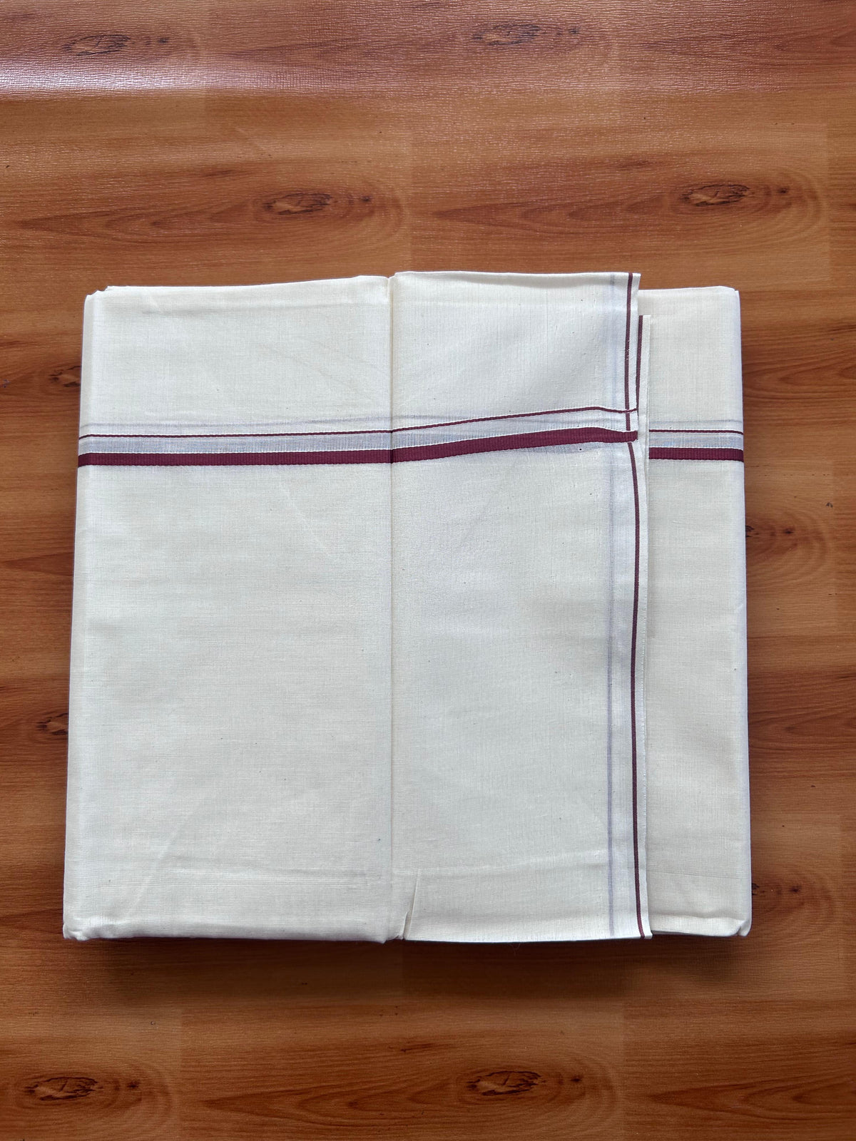 Double Off white Mundu/Dhoti - 20% Discount! KaithariKada - 100% Pure Cotton 100x80  - 0.3 cm Maroon Thin Kara 4.10 mtr (8.5 Muzham) - 4 KK5517 VIN