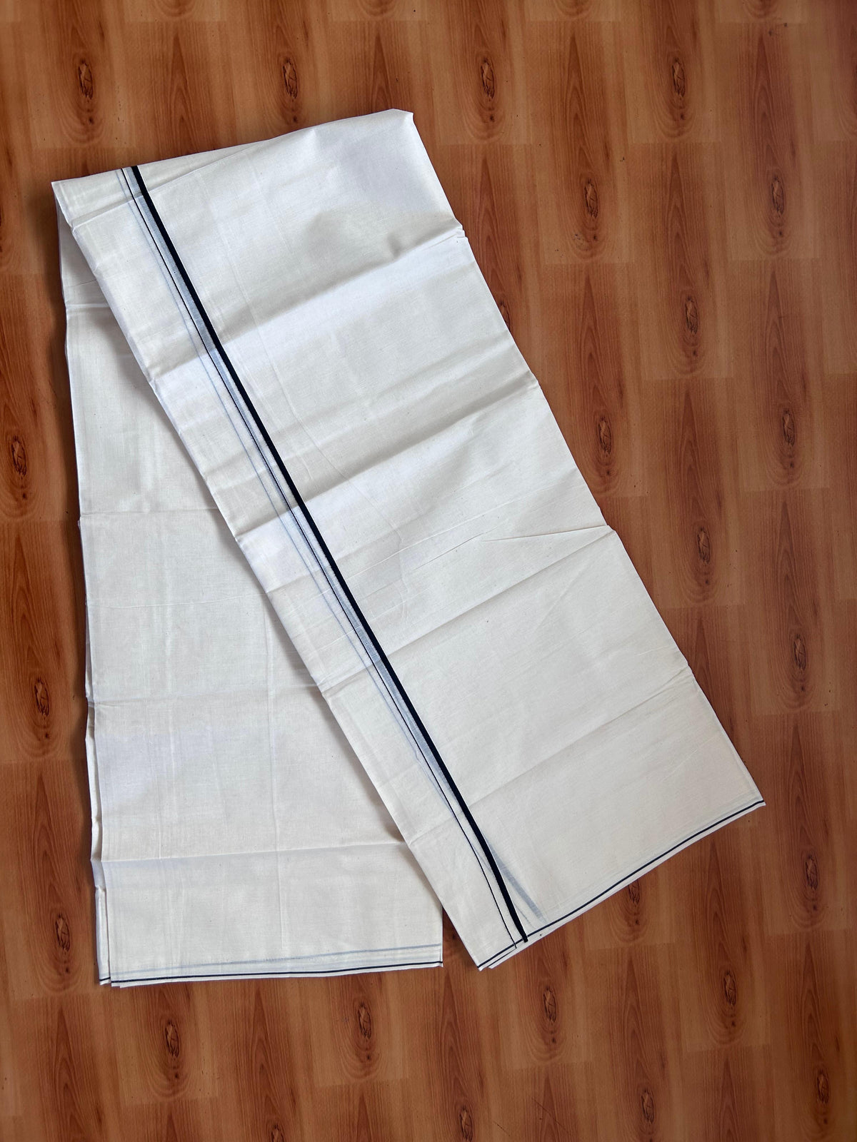 Double Off white Mundu/Dhoti - 20% Discount! KaithariKada - 100% Pure Cotton 100x80  - 0.3 cm Black Thin Kara 4.10 mtr (8.5 Muzham) - 5 KK5517 VIN