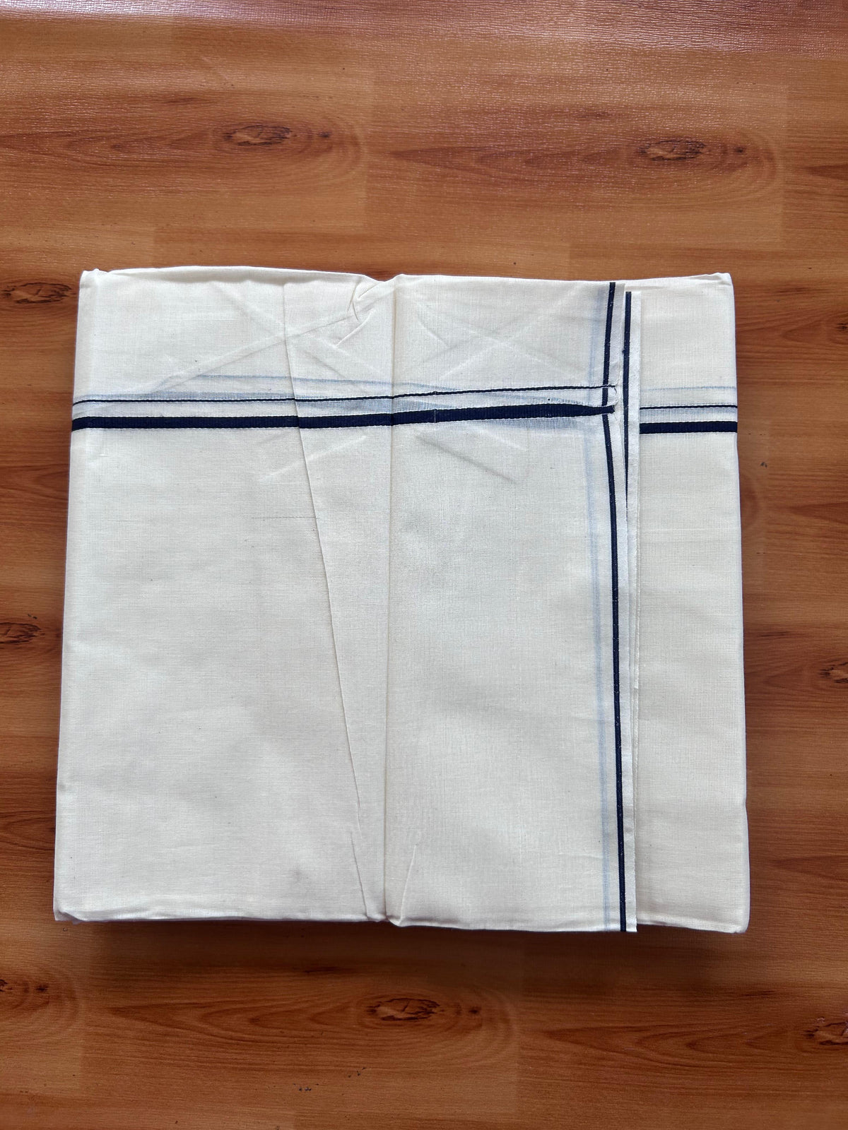 Double Off white Mundu/Dhoti - 20% Discount! KaithariKada - 100% Pure Cotton 100x80  - 0.3 cm Navy Blue Thin Kara 4.10 mtr (8.5 Muzham) - 9 KK5517 VIN