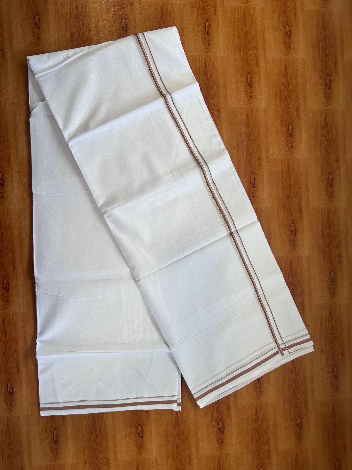 Pure white Double Mundu/Dhoti - 20% Discount! KaithariKada 100% Cotton - 100X80 - 0.5 cm Silver Kasav & Light Brown Kara - 3.90 mtr (8.5 muzham) - 1 KK5518 VAS