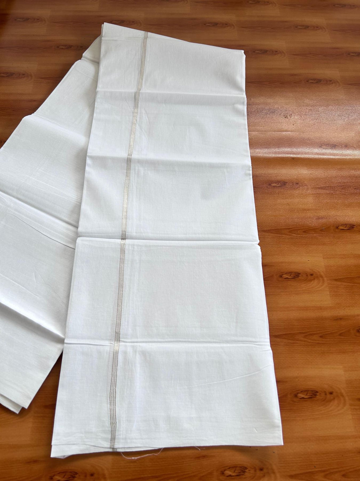 Pure white Double Mundu/Dhoti - 20% Discount! KaithariKada 100% Cotton - 100X80 - 0.5 cm Silver Kasav Kara 3.90 mtr (8.5 muzham) - 12 KK5518 VAS