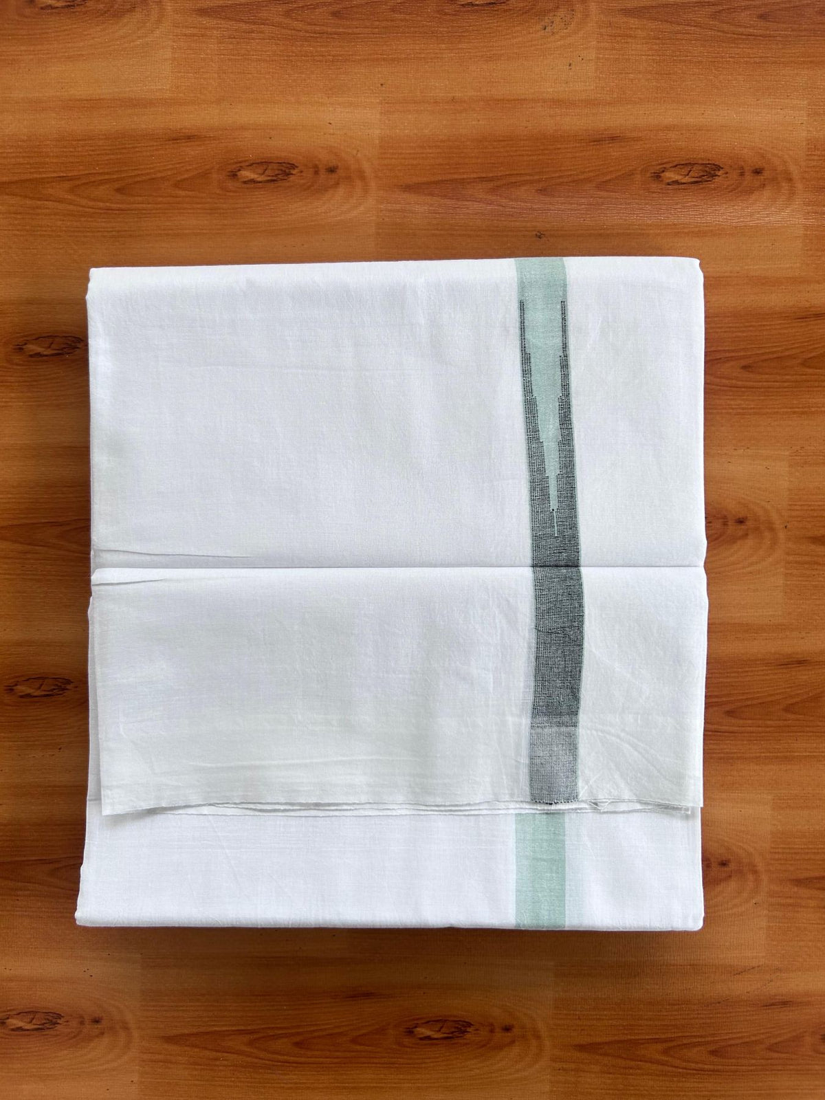 Double Pure White Mundu/Dhoti - 20% Discount !! KaithariKada Balaramapuram 100% Cotton - 100x80 - 0.75 inch Light Mint Green & Black Chutty Kara 3.90 mtr (8 muzham) - 15 KK5518 VAS