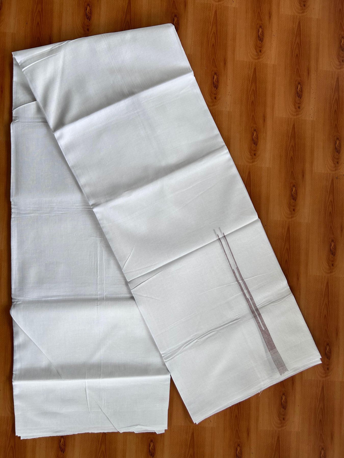 Double Pure White Mundu/Dhoti - 20% Discount !! KaithariKada Balaramapuram 100% Cotton - 100x80 - 0.5 inch Brown Striped Chutty Kara 3.75 mtr (8 muzham) - 12 KK5515 CKS