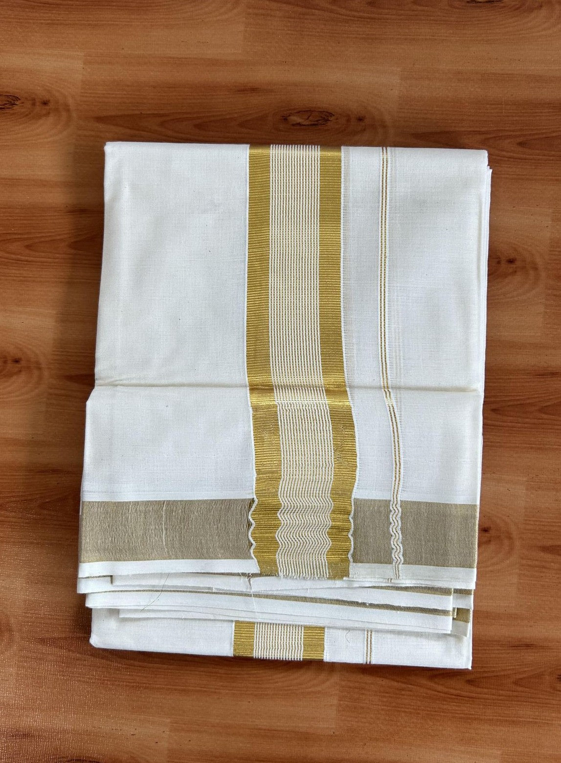 Neriyath Off White  (Unbleached) - 20% Discount!! KaithariKada Balaramapuram - 100% Pure Cotton - 70s - 1.75 Inch Gold Kasav Stripes Kara - 2.50 mtr -7 KK5399 VIN