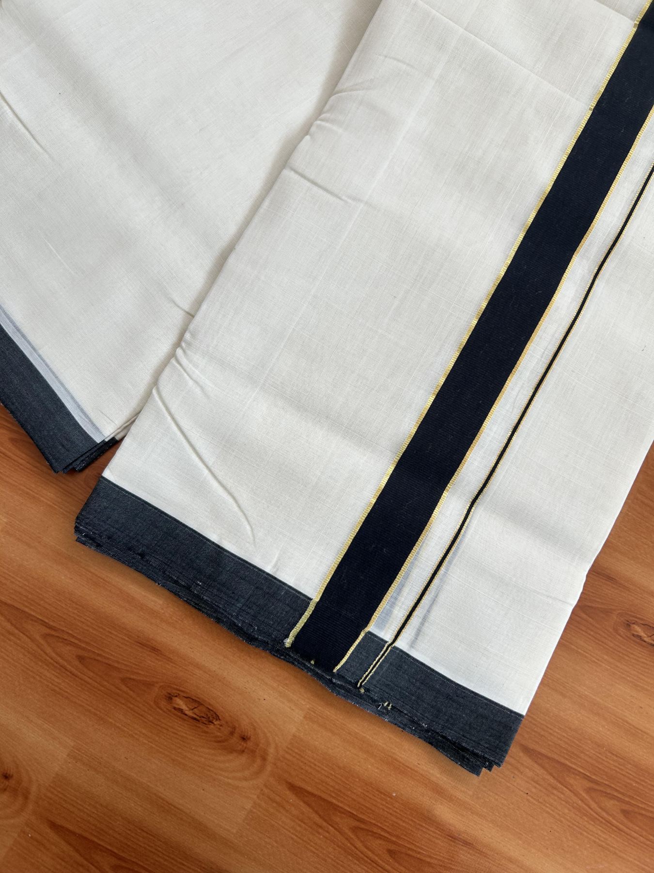 25% Discount ! KaithariKada Handloom Unakkupaav - Kerala Handloom - 100% Pure Cotton Off White (Unbleached) Double Mundu/Dhoti - 100x80 - 1.25 inch Gold Kasav & Black Kara 3.80 mtr (8 Muzham) - 62 KK5380 SOM