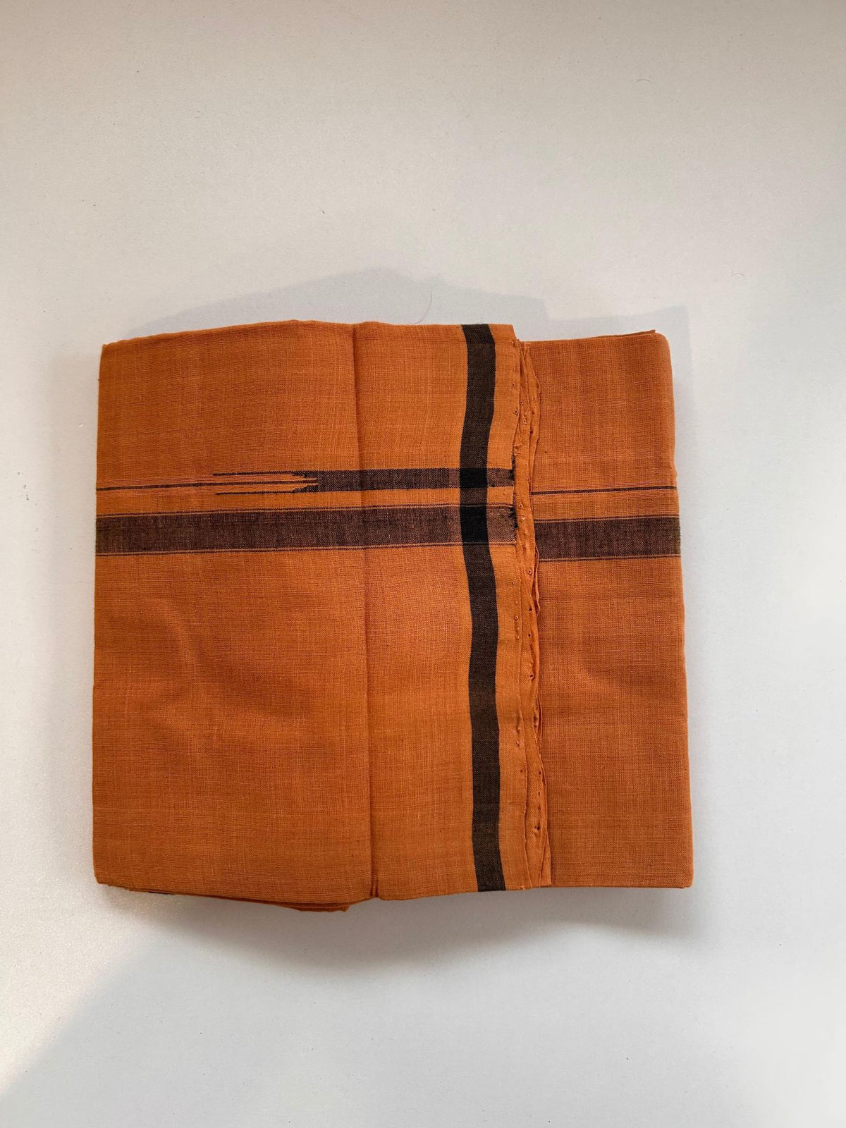 Kerala Handloom Single Kaily/Lungi - KaithariKada 100% Pure Cotton - 40s - 1.5 cm Puliyilakkara Black Shaded Chutty Kara With Kavi Colour Body - (2 meter / 4 muzham) - 8 KK8081 ELA