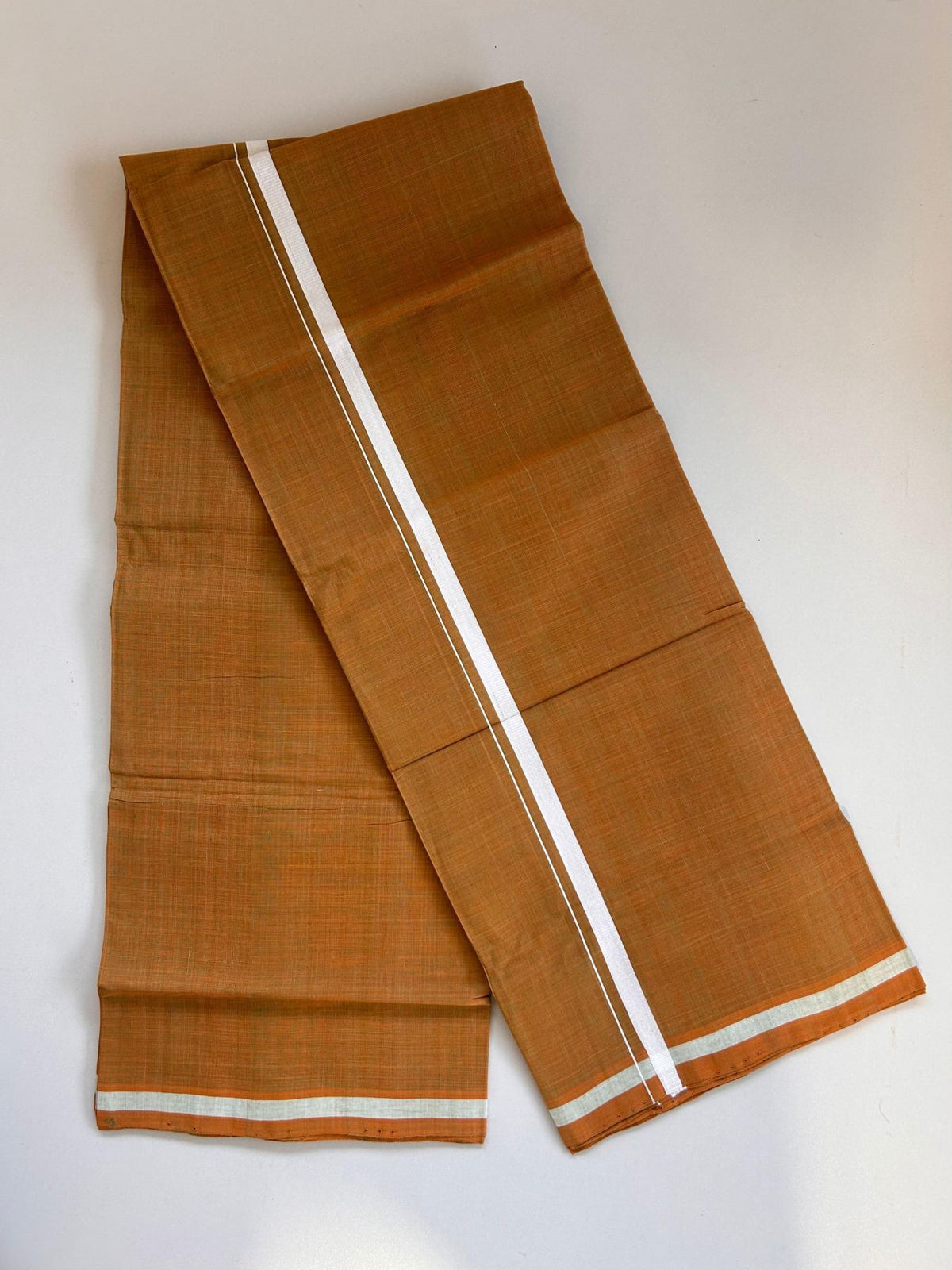 Kerala Handloom Single Kaily/Lungi - KaithariKada 100% Pure Cotton - 40s - 1 cm White Kara With Kavi Colour Body - (2 meter / 4 muzham) - 7 KK8081 ELA