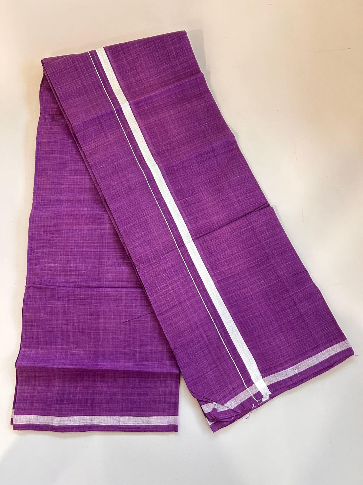 Kerala Handloom Single Kaily/Lungi - KaithariKada 100% Pure Cotton - 40s - 1 cm White Kara With Purple Colour Body - (2 meter / 4 muzham) - 5 KK8081 ELA