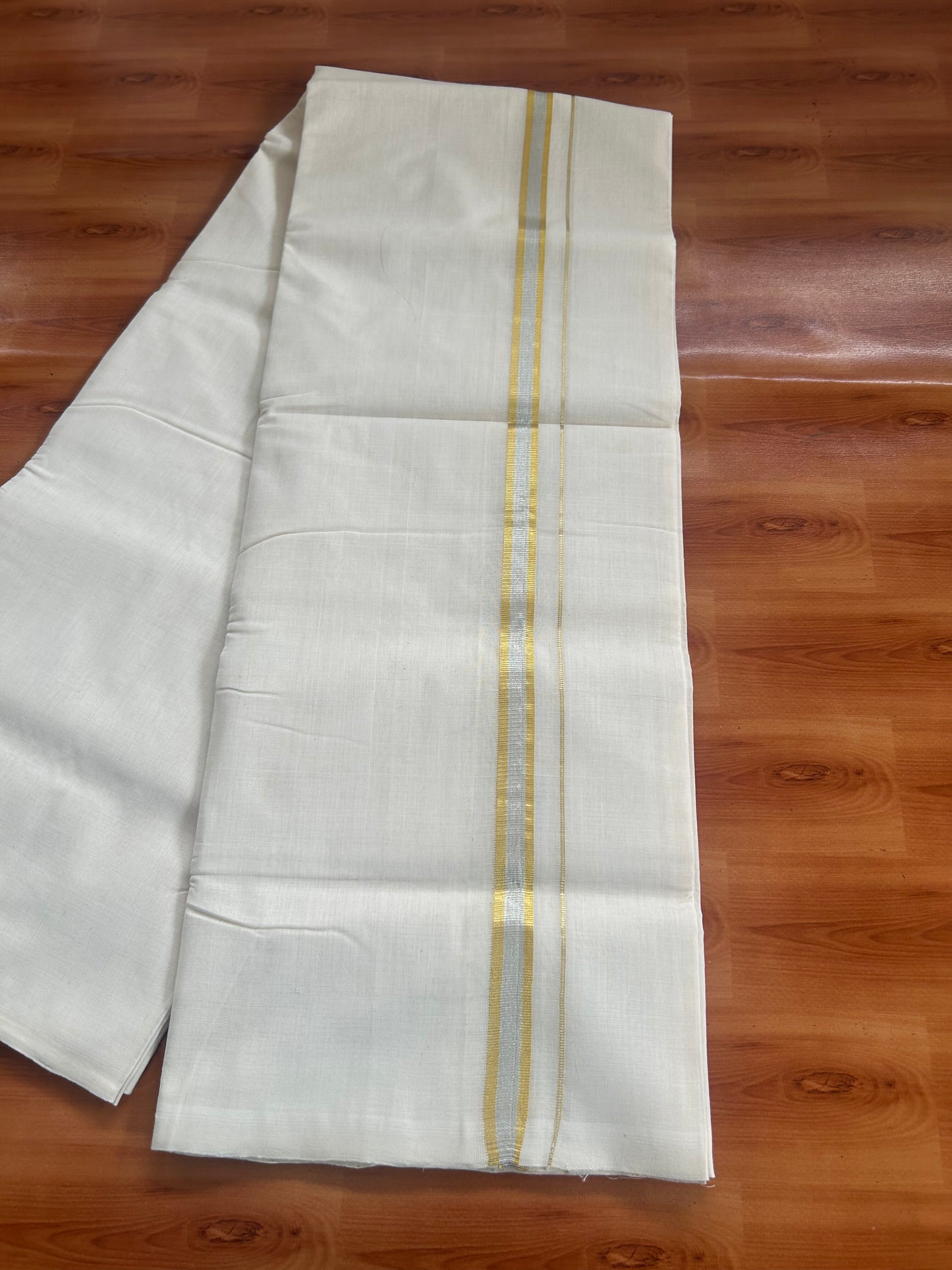 25% Discount! KaithariKada Kerala Handloom Unakkupaav- 100% Pure Cotton Off White (Unbleached) Double Mundu/Dhoti - 100X80 - 0.75cm Gold & Silver Kasav Kara 4m (8.5Muzham) - 51KK5380 SOM