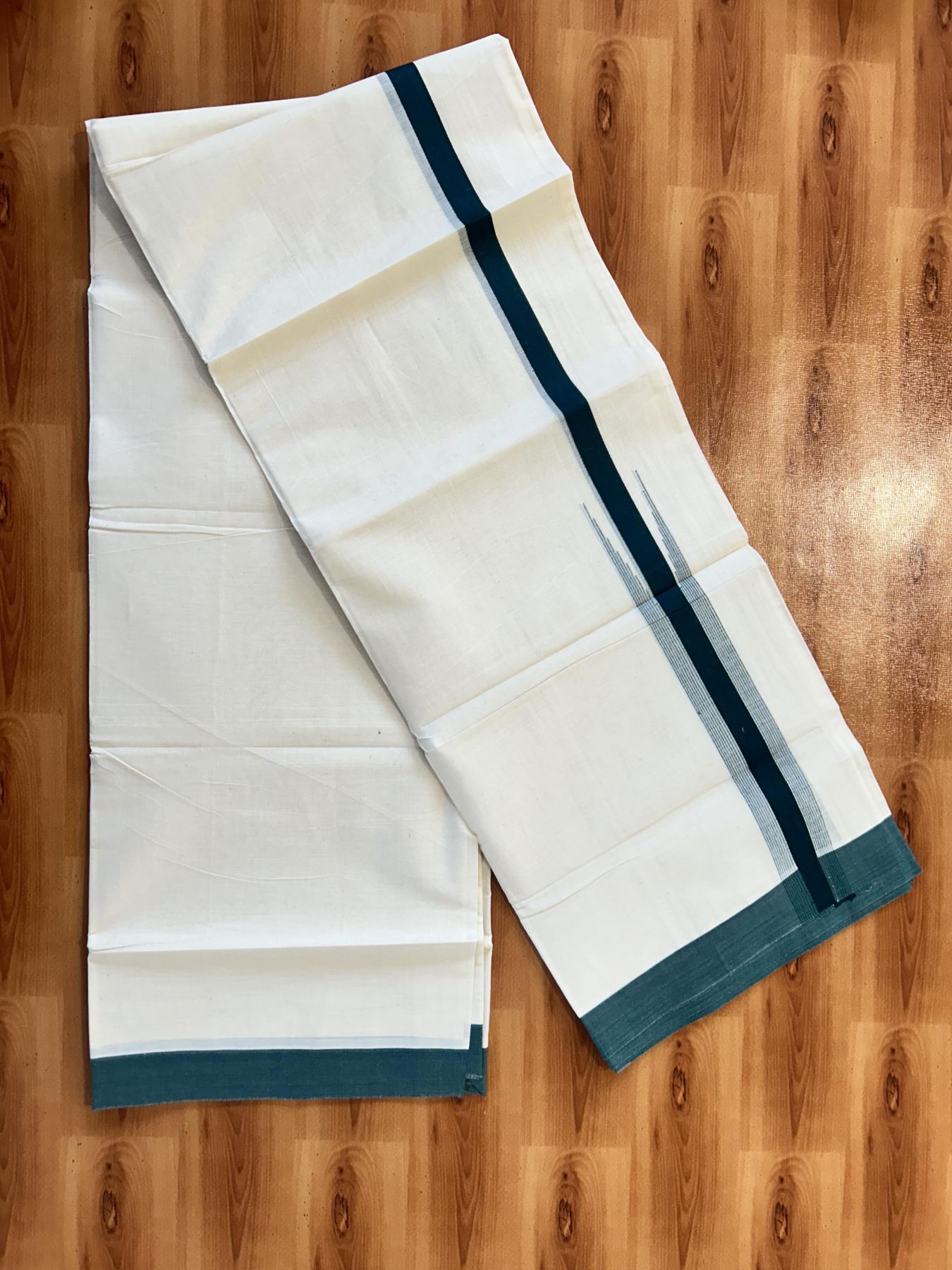 Off white Double (Unbleached) Mundu/Dhoti - 20% Discount! KaithariKada Balaramapuram 100% Cotton (100x80)s - 1.5 inch Puliyilakkara Dark Green Chutty Kara 4 mtr (8.5 Muzham) - 15 KK5451 THI