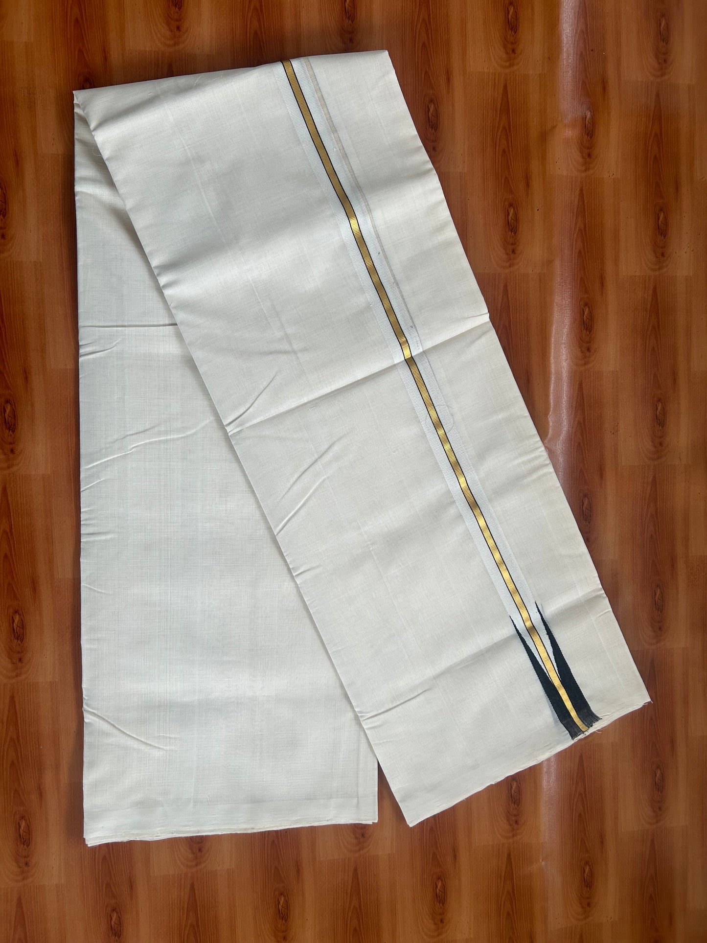 25% Discount ! KaithariKada Handloom Unakkupaav - Kerala Handloom - 100% Pure Cotton Off White (Unbleached) Double Mundu/Dhoti - 100x80 -1 inch Gold Kasav & Black Puliyilakkara Chutty 4 mtr (8.5 Muzham) - 72 KK5380 SOM