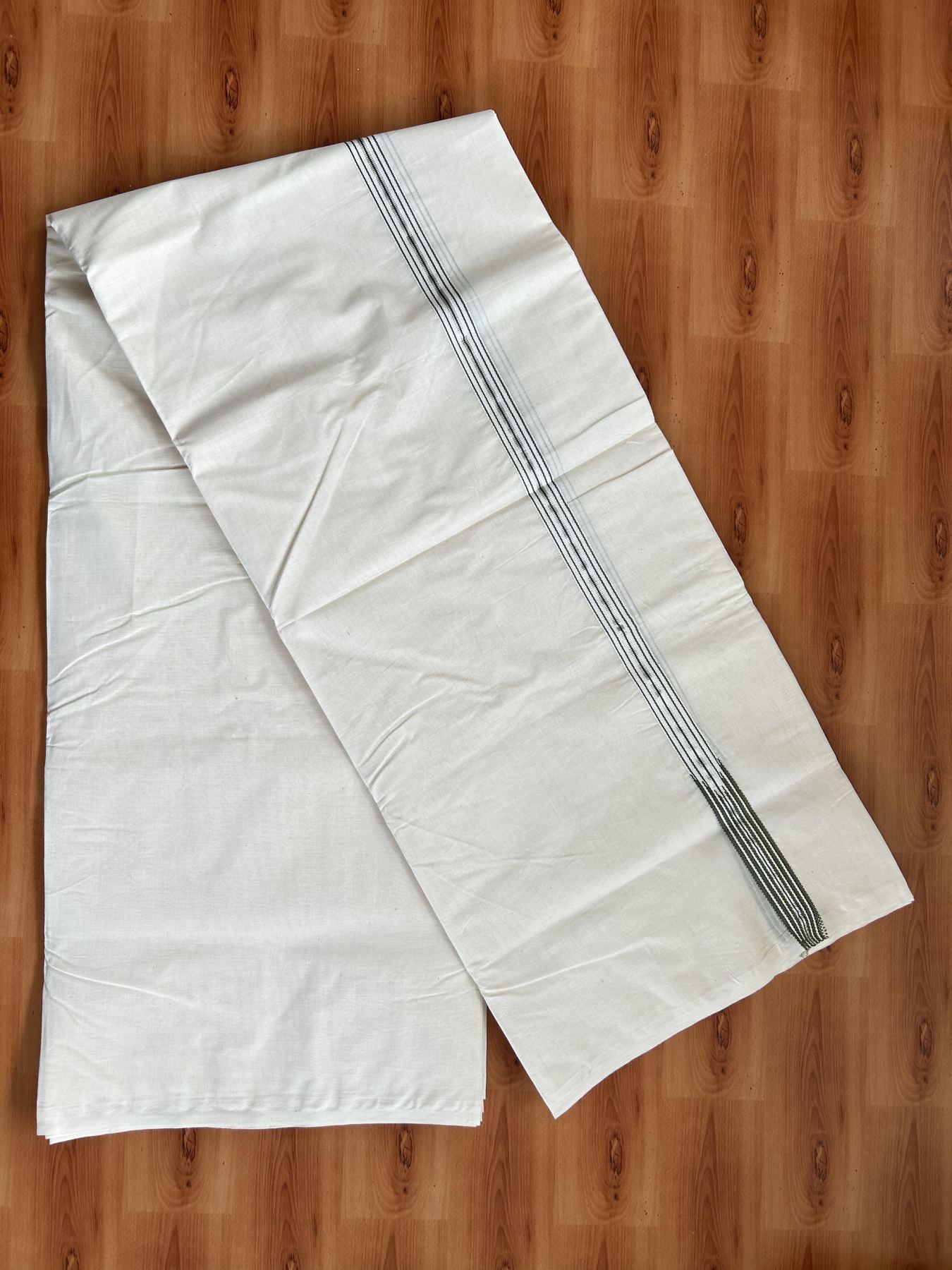 Double Off White (Unbleached) Mundu/Dhoti - 20% Discount !! KaithariKada Balaramapuram - 100% Cotton - 100X100 - 6 line 0.75 inch Silver Kasav & Olive Green Stripes chutty  (4.50 meter / 9.64 muzham) - 28 KK5392 ASH