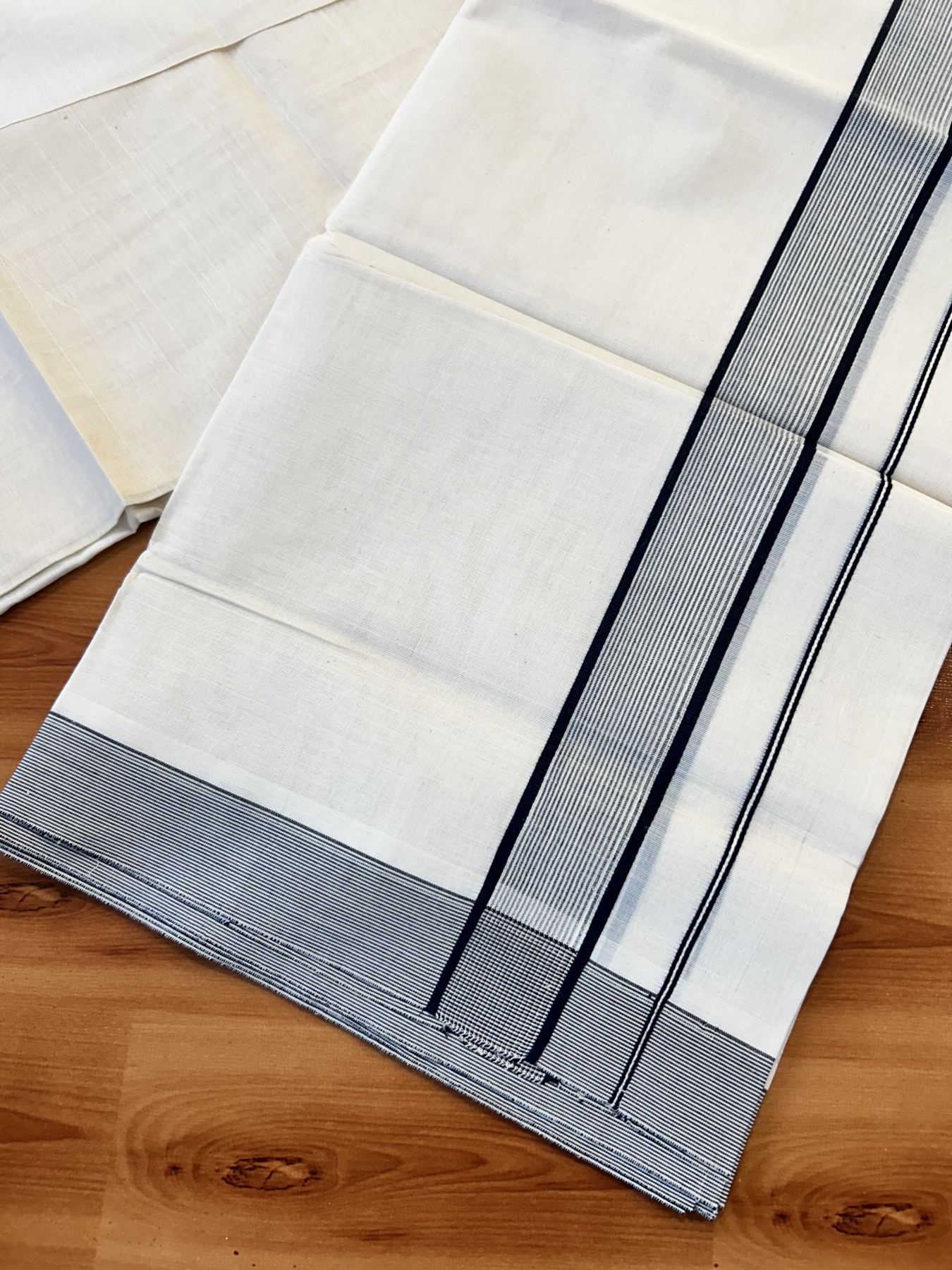 Double Off White (Unbleached) Mundu/Dhoti - 20% Discount! KaithariKada 100% Cotton - 100X80 - 1.5 inch Black Stripes Kara 4 mtr (8.5 Muzham) - 21 KK5451 THI