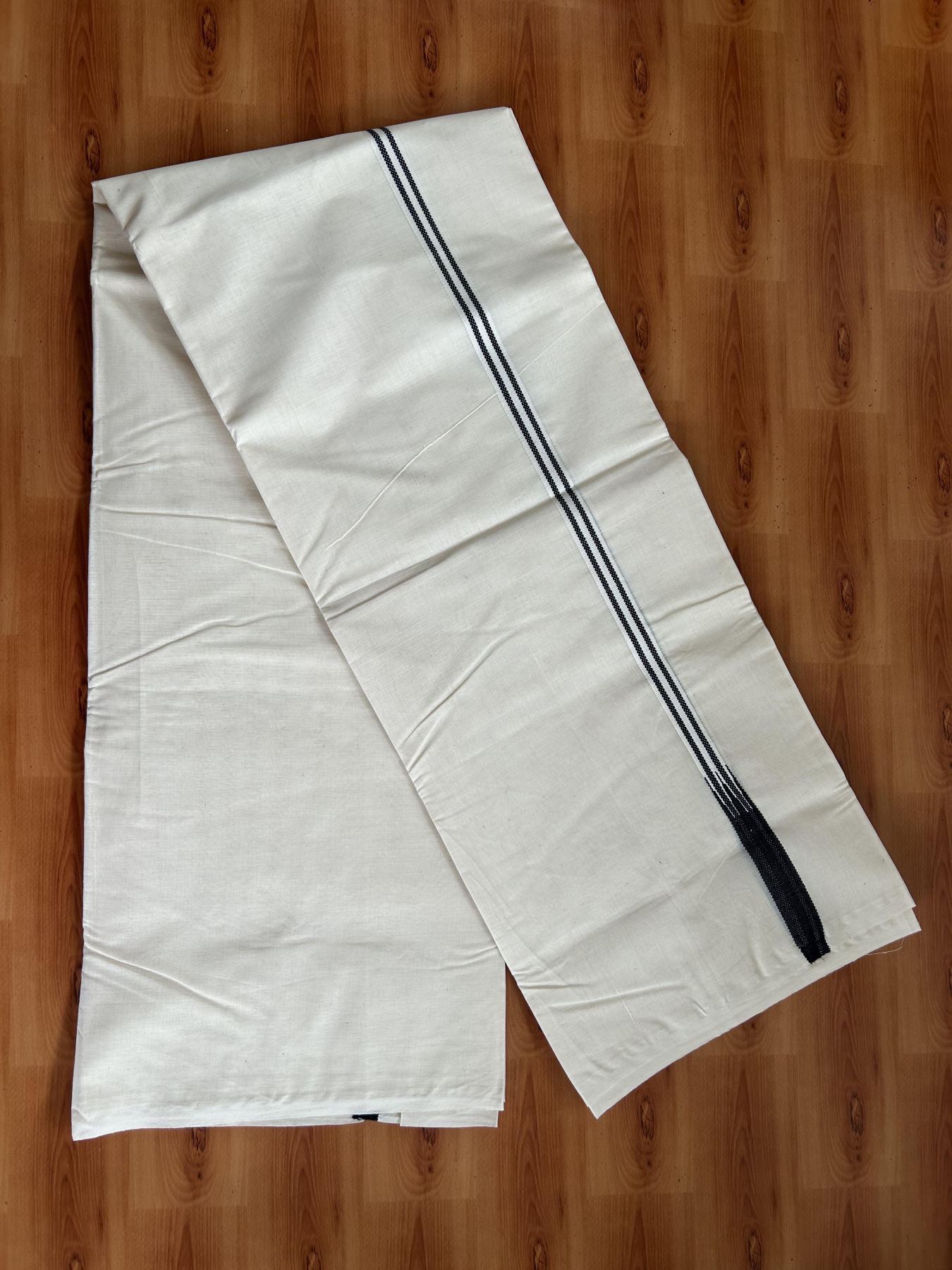 Double Off white Mundu/Dhoti - 20% Discount! KaithariKada Balaramapuram - 100% Cotton 100x100 - 0.75 inch Black Double Chutty Kara 4 mtr (8.5 muzham) - 16 KK5407 ASH