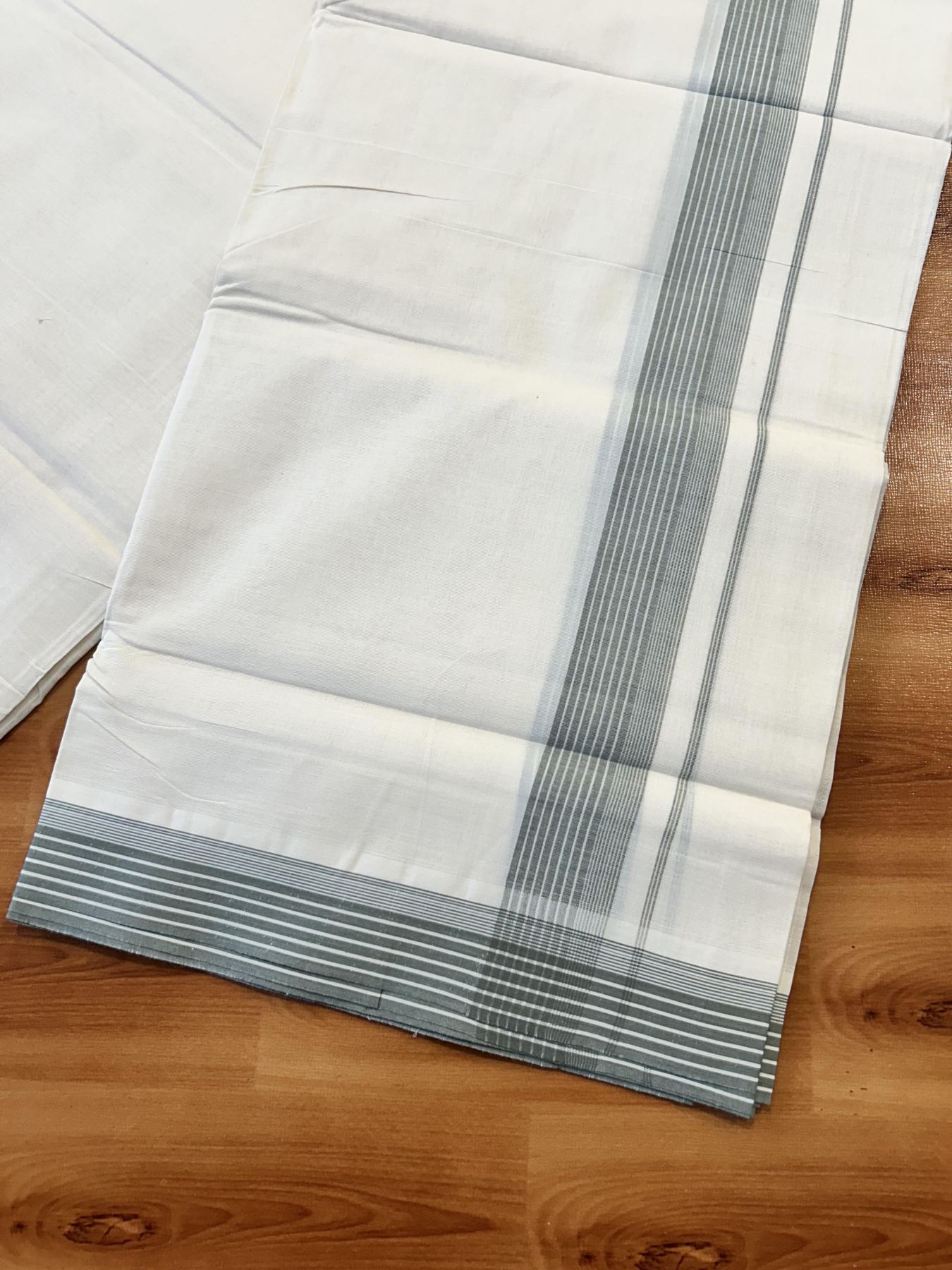 Double Off White (Unbleached) Mundu/Dhoti - 20% Discount! KaithariKada 100% Cotton - 100X80 - 1.5 inch Sage Green Stripes Kara 4 mtr (8.5 Muzham) - 31 KK5451 THI