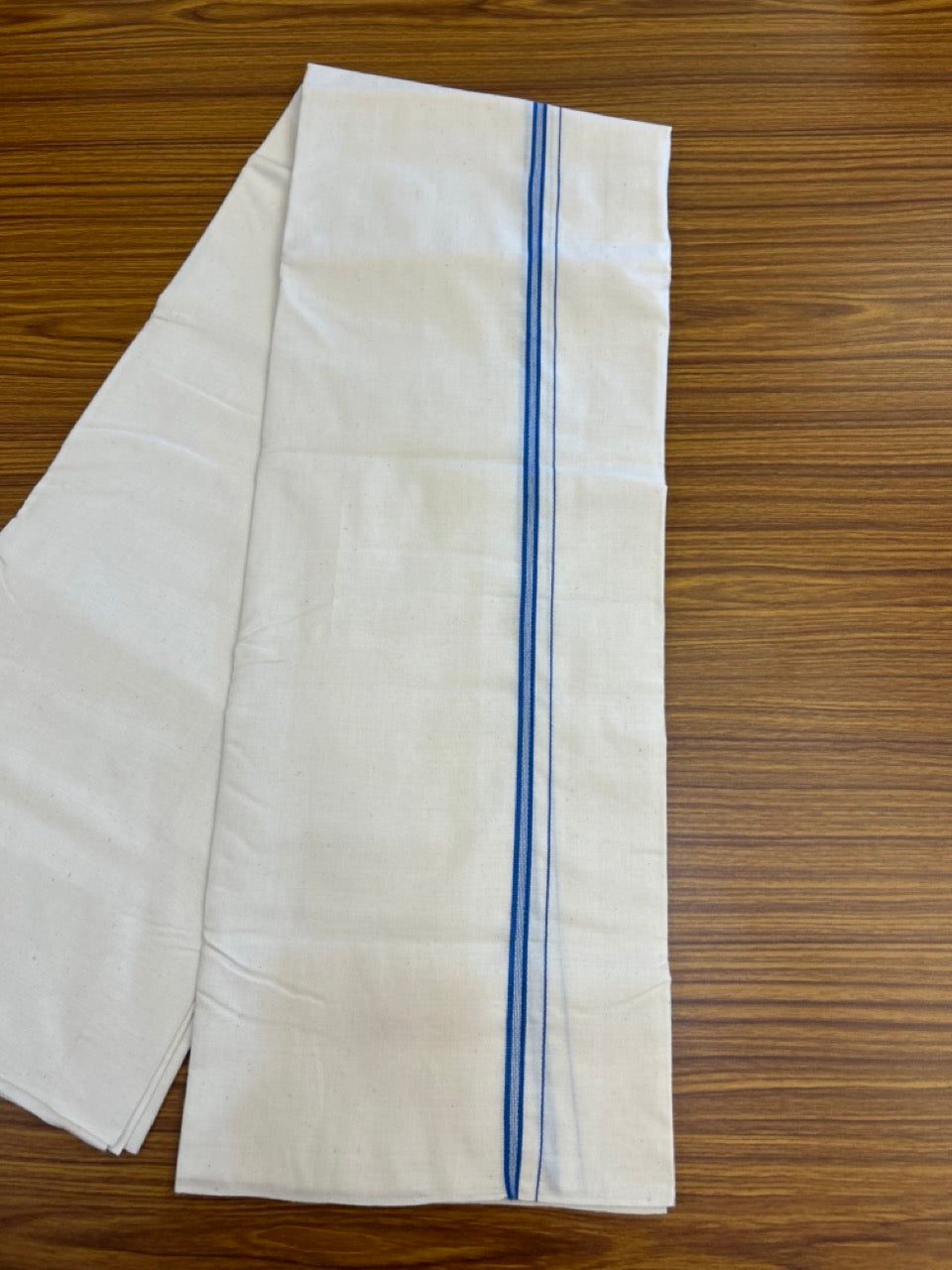 25% Discount!! Signature Kaitharikada Exclusive Single Dhoti - 100% Cotton Balaramapuram Handloom Single Mundu/Dhoti - Off White (Unbleached)- 1 cm Blue Striped Kara (2 meter / 4 muzham) - 1 KK5304KAI