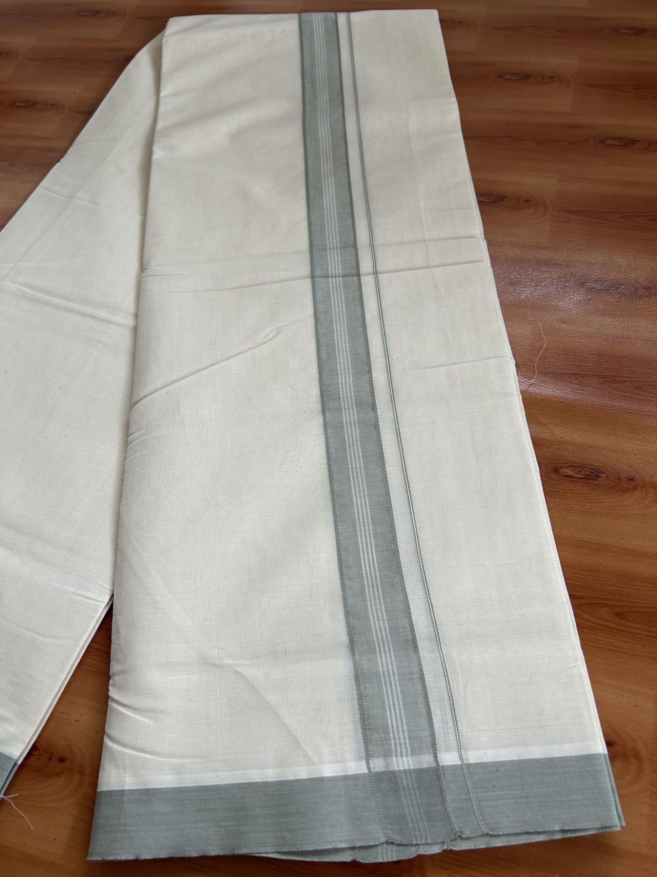 Double Off white (Unbleached) Mundu/Dhoti - 20% Discount KaithariKada Balaramapuram 100% Cotton - 100x100 - 1.25 inch Ash Green Shaded Striped Kara - 32 KK5392 ASH