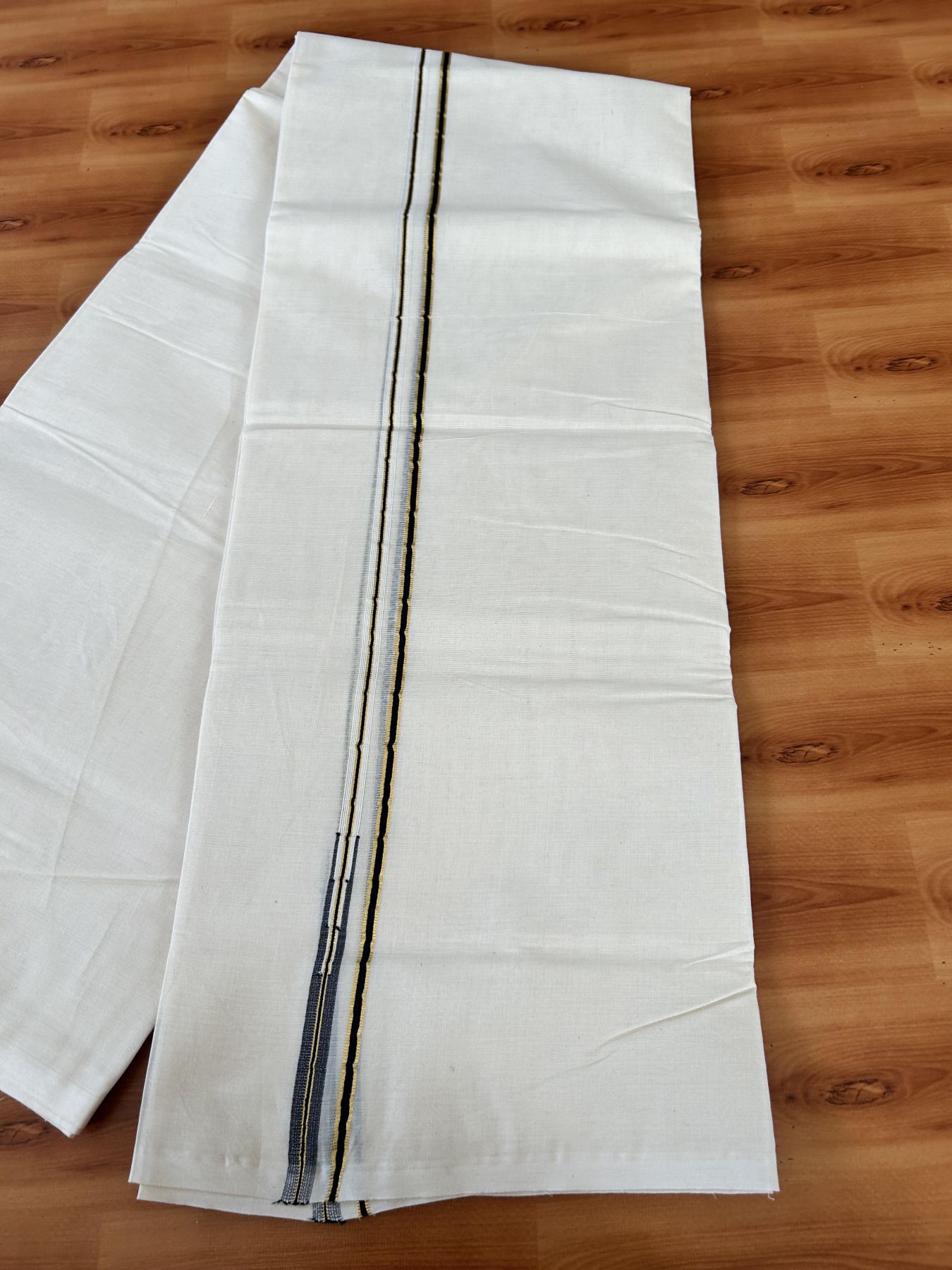 Double Off white Mundu/Dhoti - 20% Discount! KaithariKada 100% Cotton - 100x100 - 1 cm Puliyilakkara Gold Kasav & Black Chutty Kara 4 mtr (8.5 muzham) - 6 KK5453 ASH