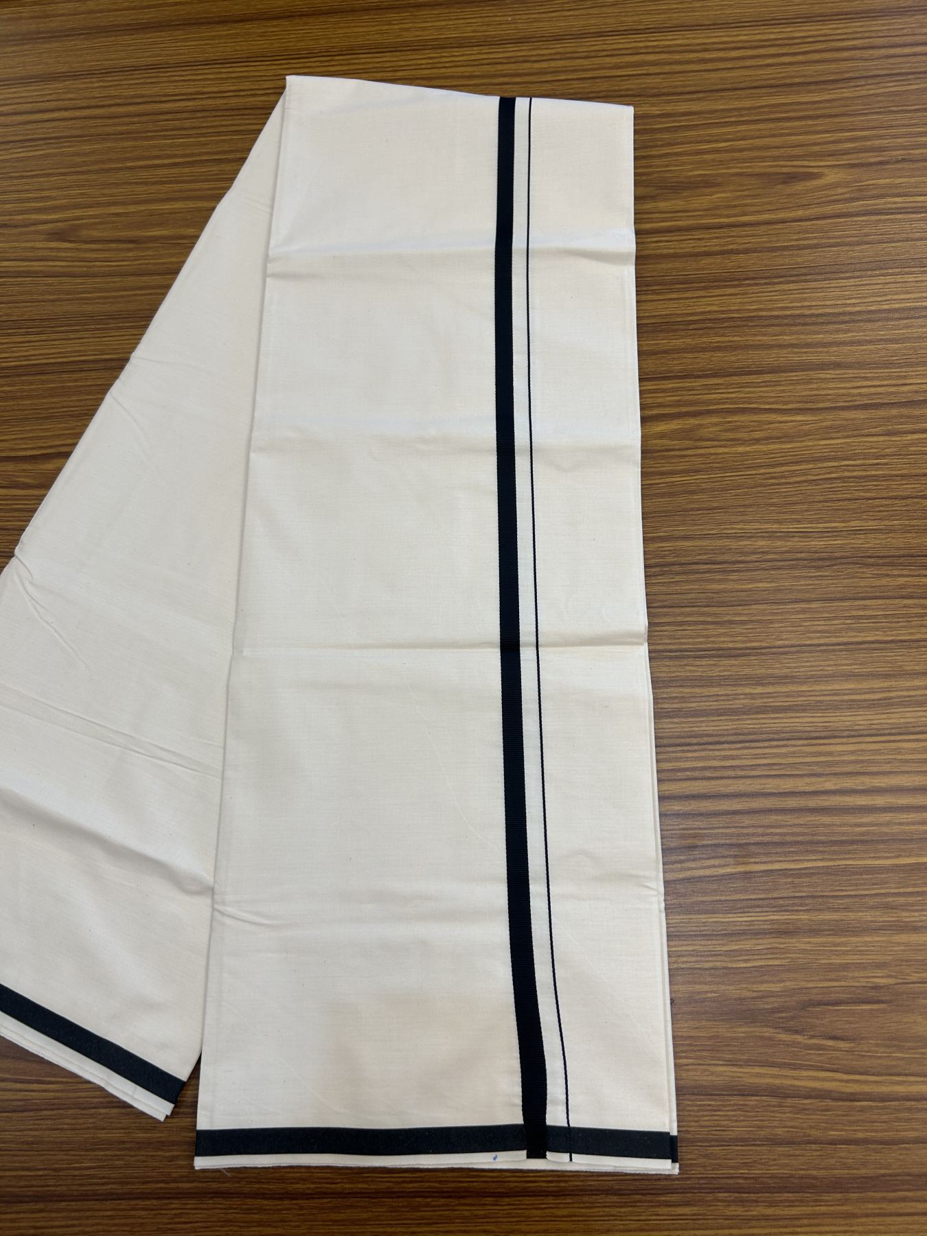 10% Discount ! KaithariKada Balaramapuram 100% Cotton Single Off white (Unbleached) Mundu/Dhoti - 40s - 1 cm Black Kara (2 meter / 4 muzham) - 3 KK5339 MC